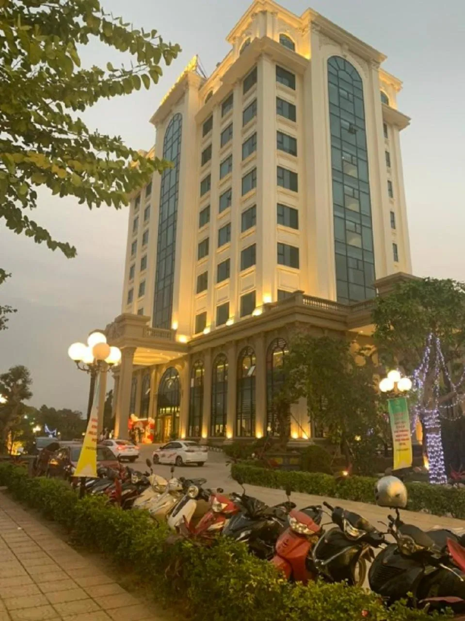 Natural landscape in Quynh Trang Hung Yen Hotel