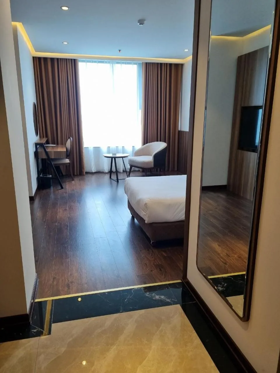 View (from property/room), Bed in Quynh Trang Hung Yen Hotel