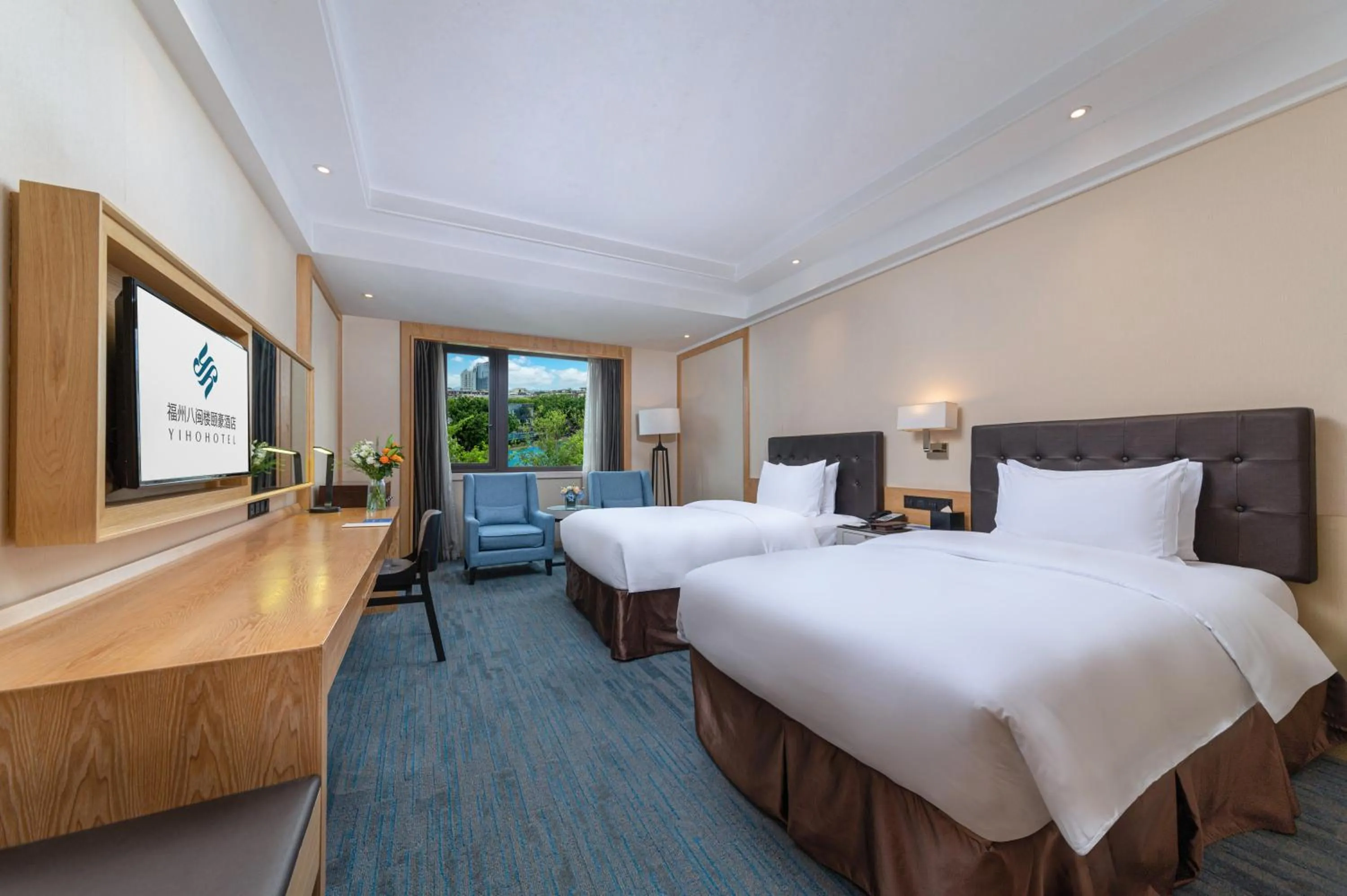 Photo of the whole room, Bed in Fuzhou Bamin Yiho hotel