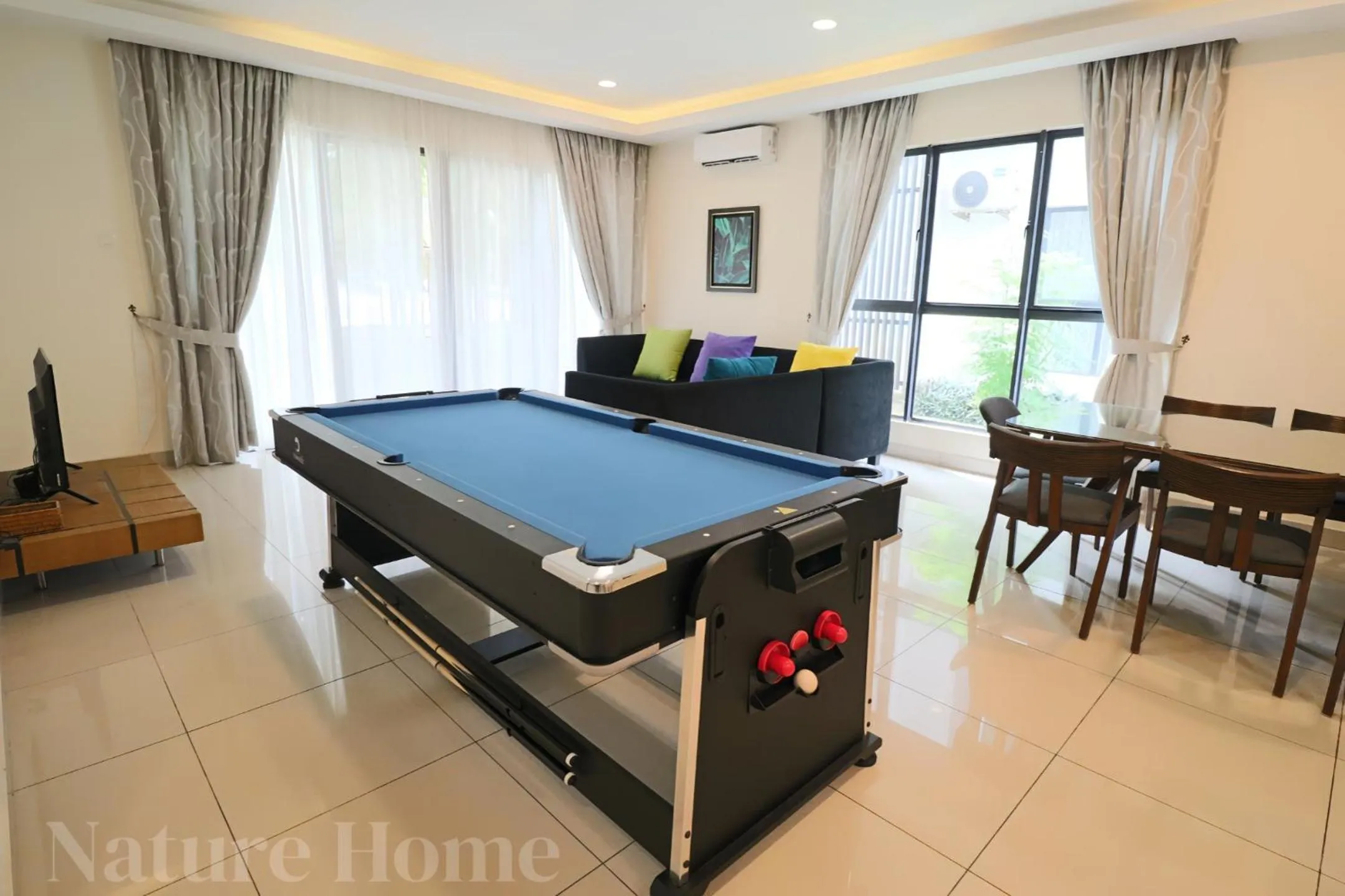Billiard in Nature Home - Swiss Garden Resort Residences