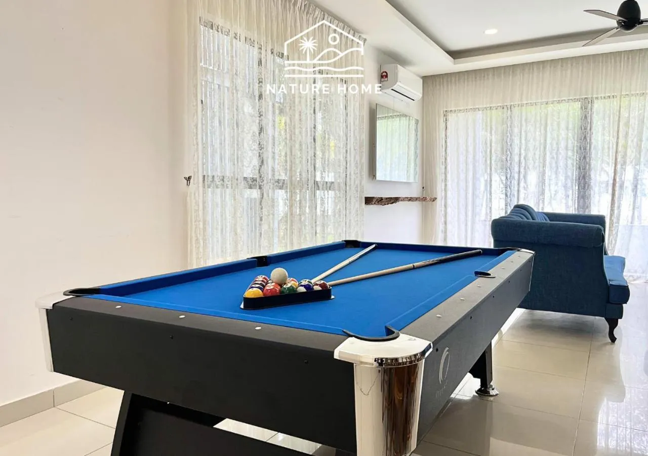 Billiard in Nature Home - Swiss Garden Resort Residences