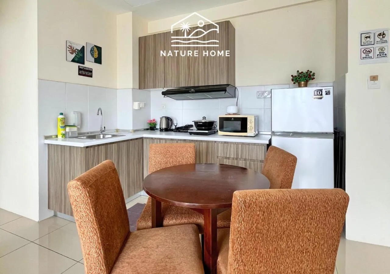 Kitchen or kitchenette in Nature Home - Swiss Garden Resort Residences - Weekend Free Breakfast