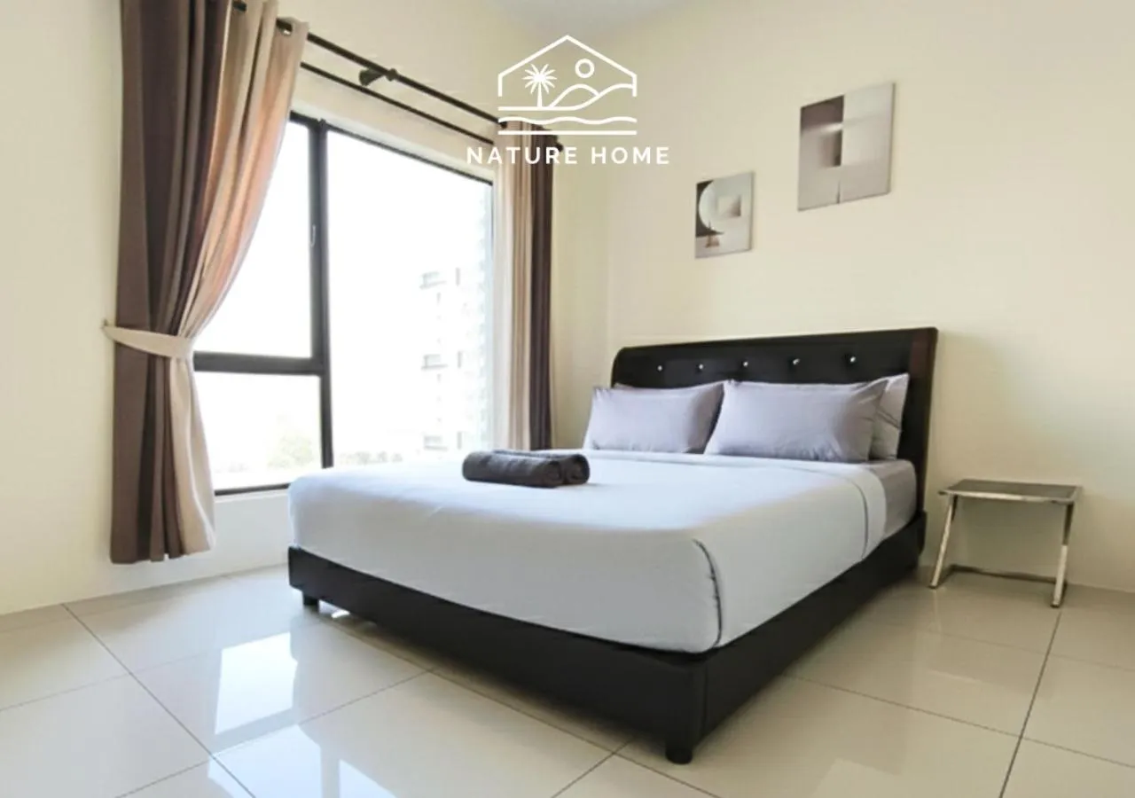 Bed in Nature Home - Swiss Garden Resort Residences - Weekend Free Breakfast