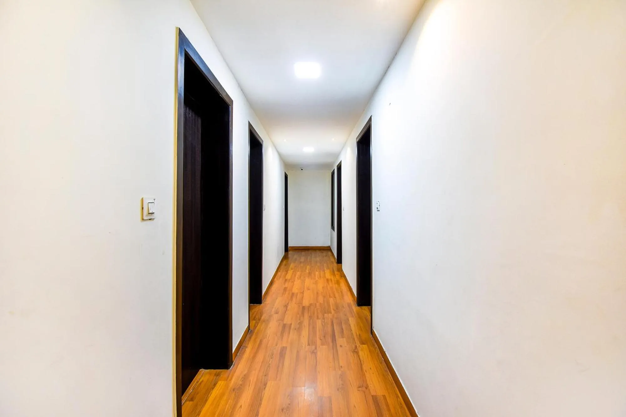 Lobby or reception in FabExpress Black Diamond