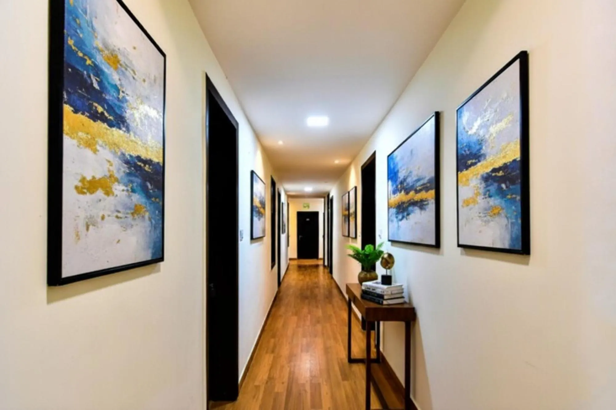 Seating area in FabHotel Black Diamond