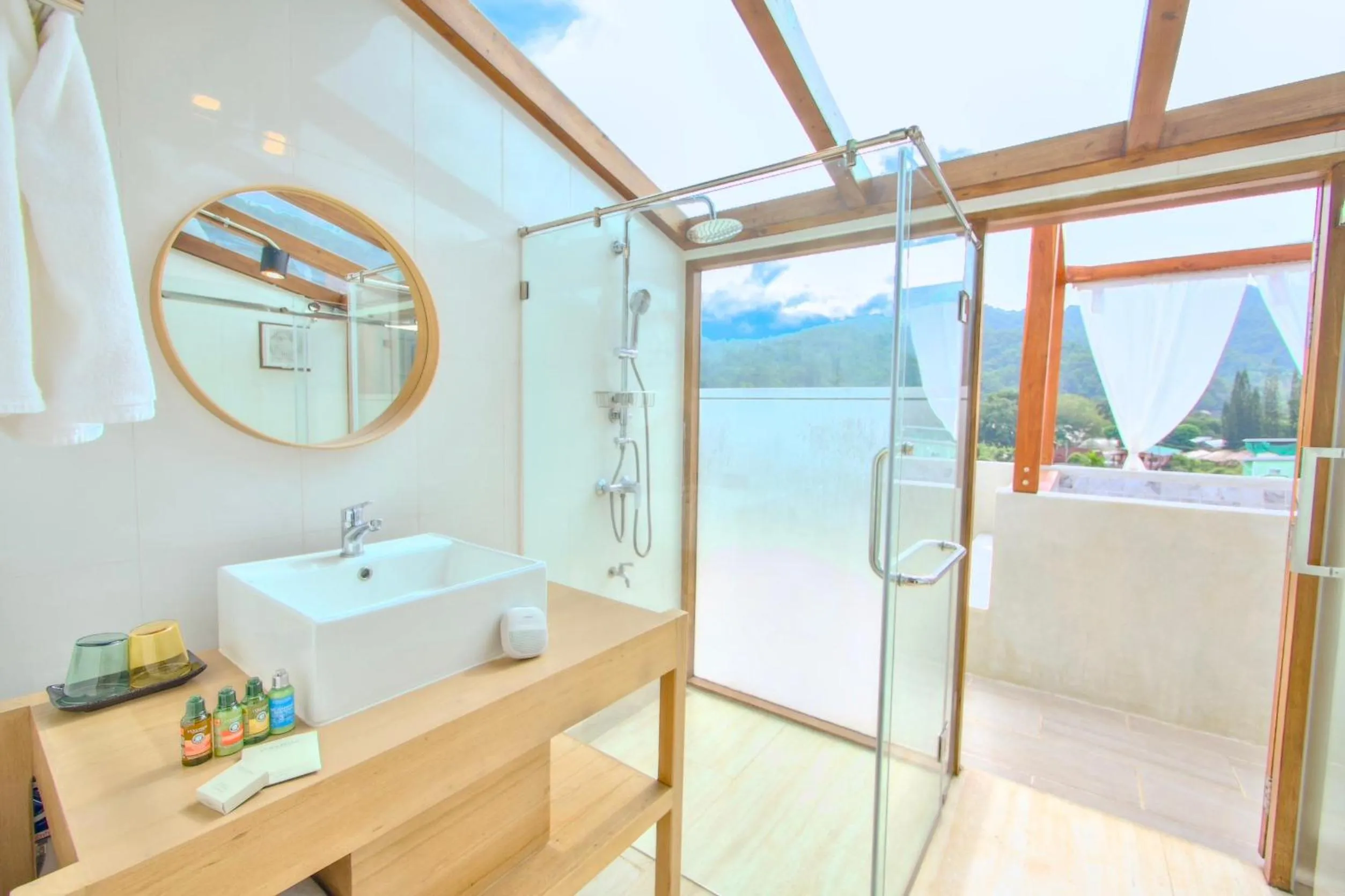 108 Villa @ PongYang