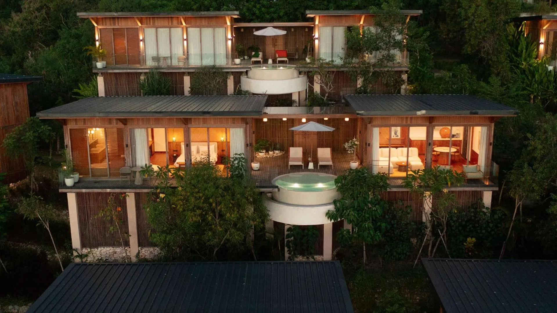 Property building in Grün Uluwatu