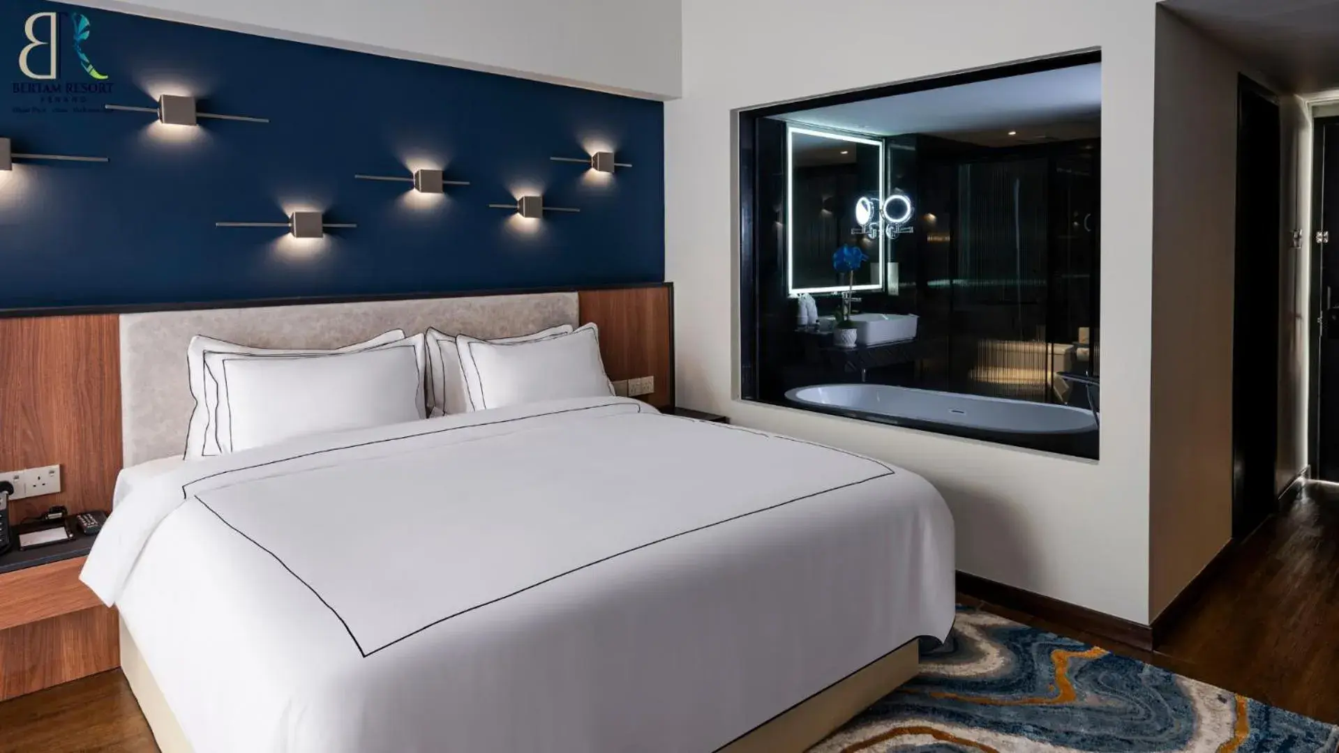 Deluxe King Room with Balcony in Bertam Resort & Water Park Penang Deluxe King Room with Balcony in Bertam Resort & Water Park Penang