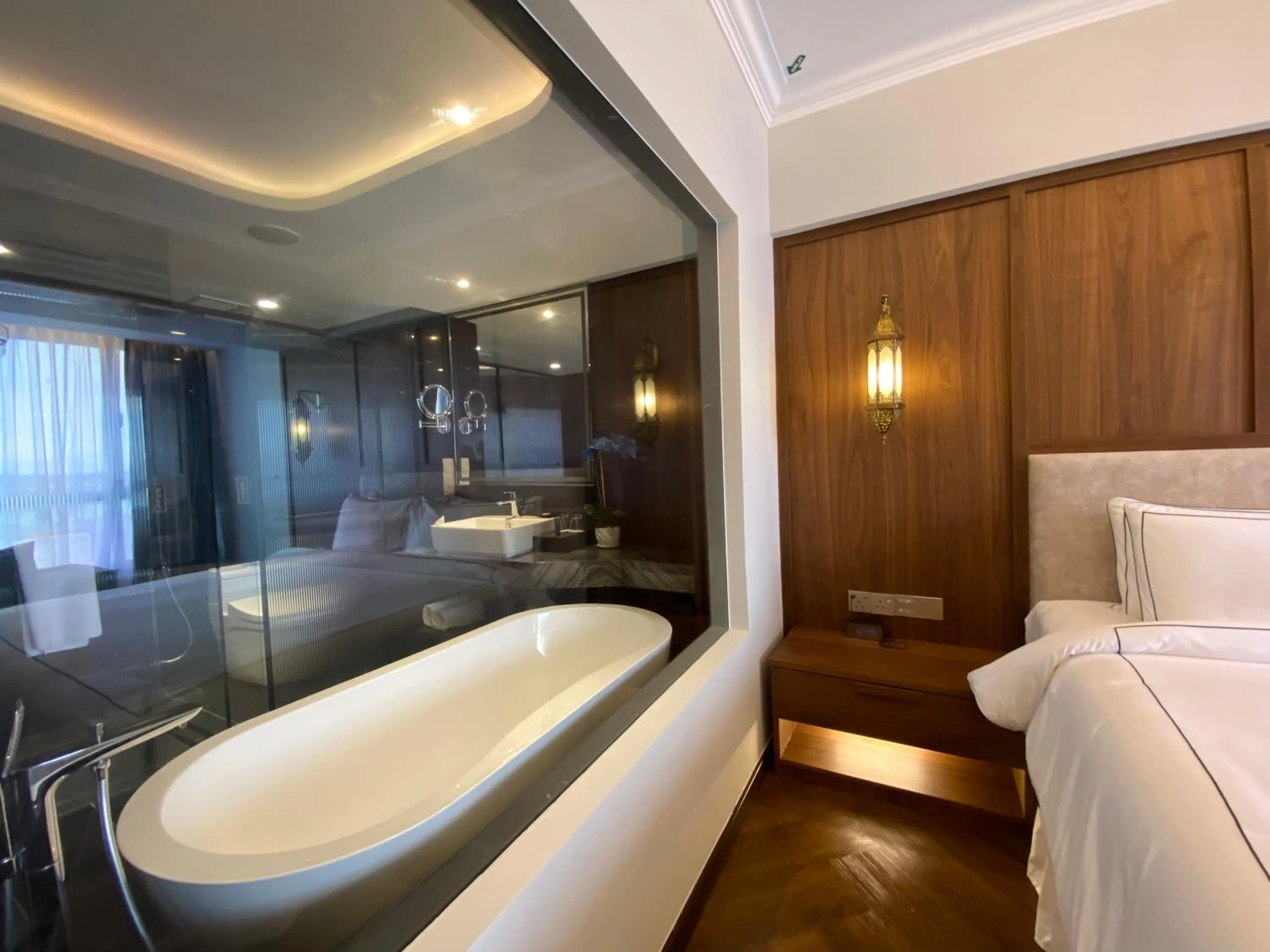Bathroom, Bed in Bertam Resort & Water Park Penang