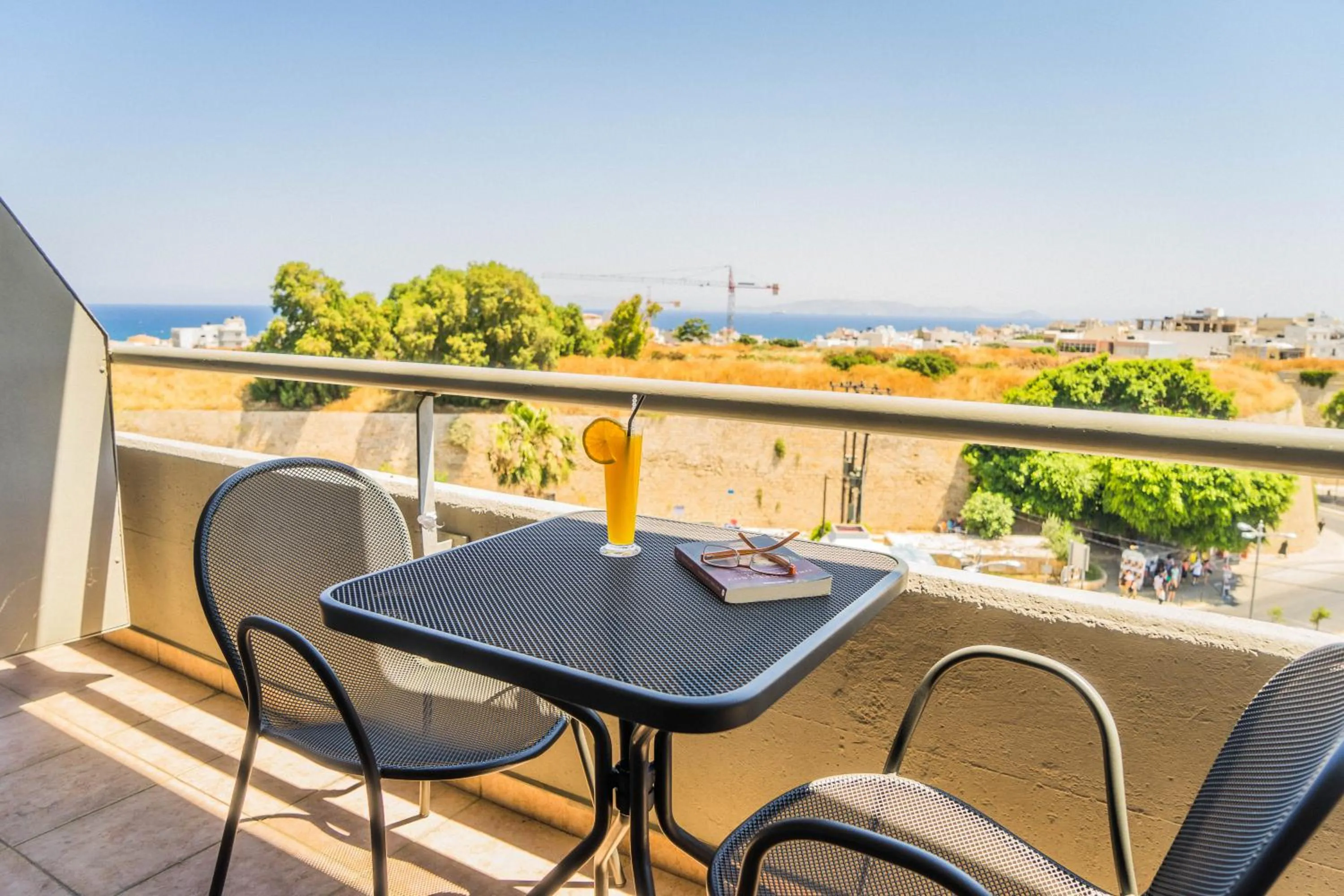 Balcony/Terrace in Castello City Hotel