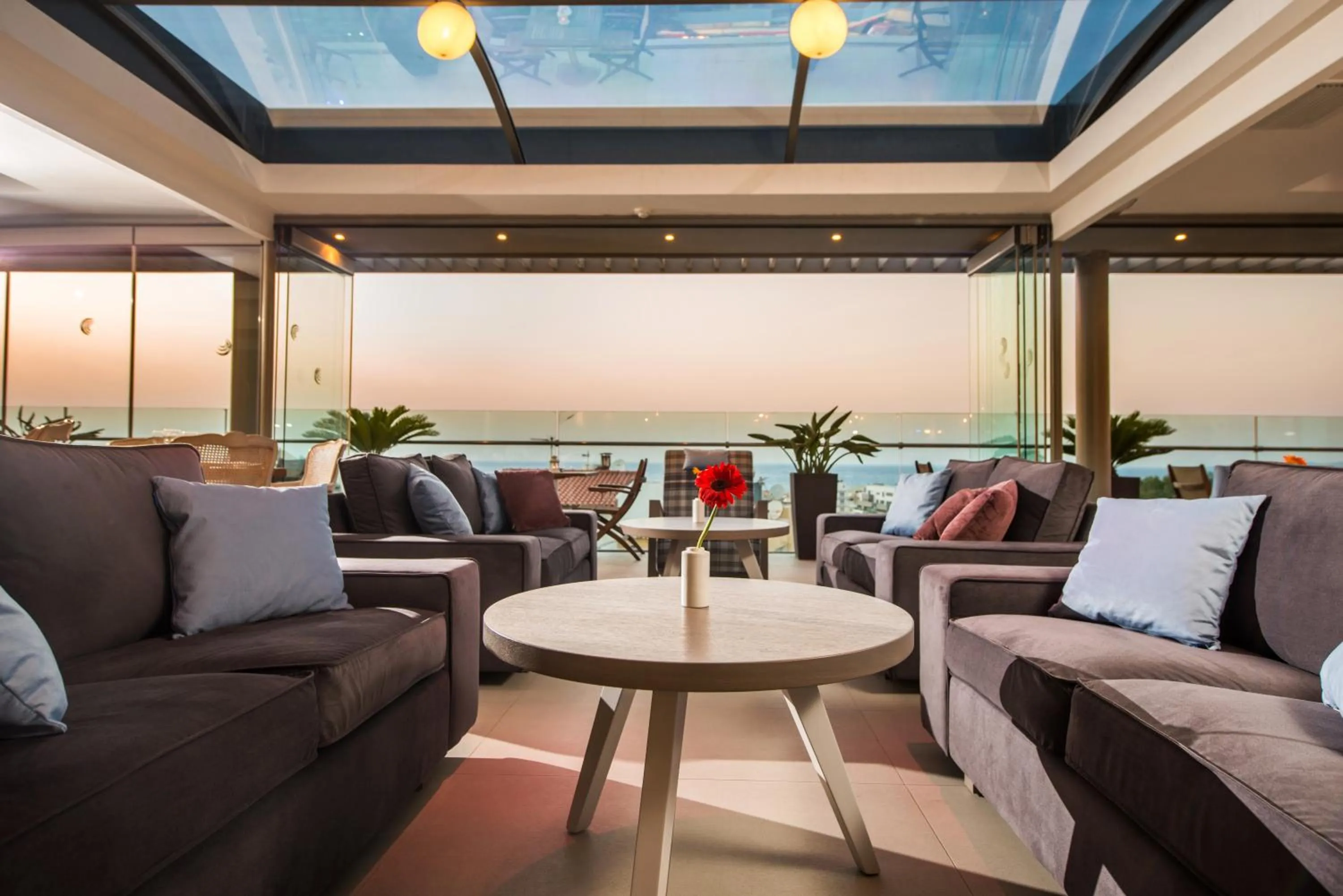 Lounge or bar in Castello City Hotel