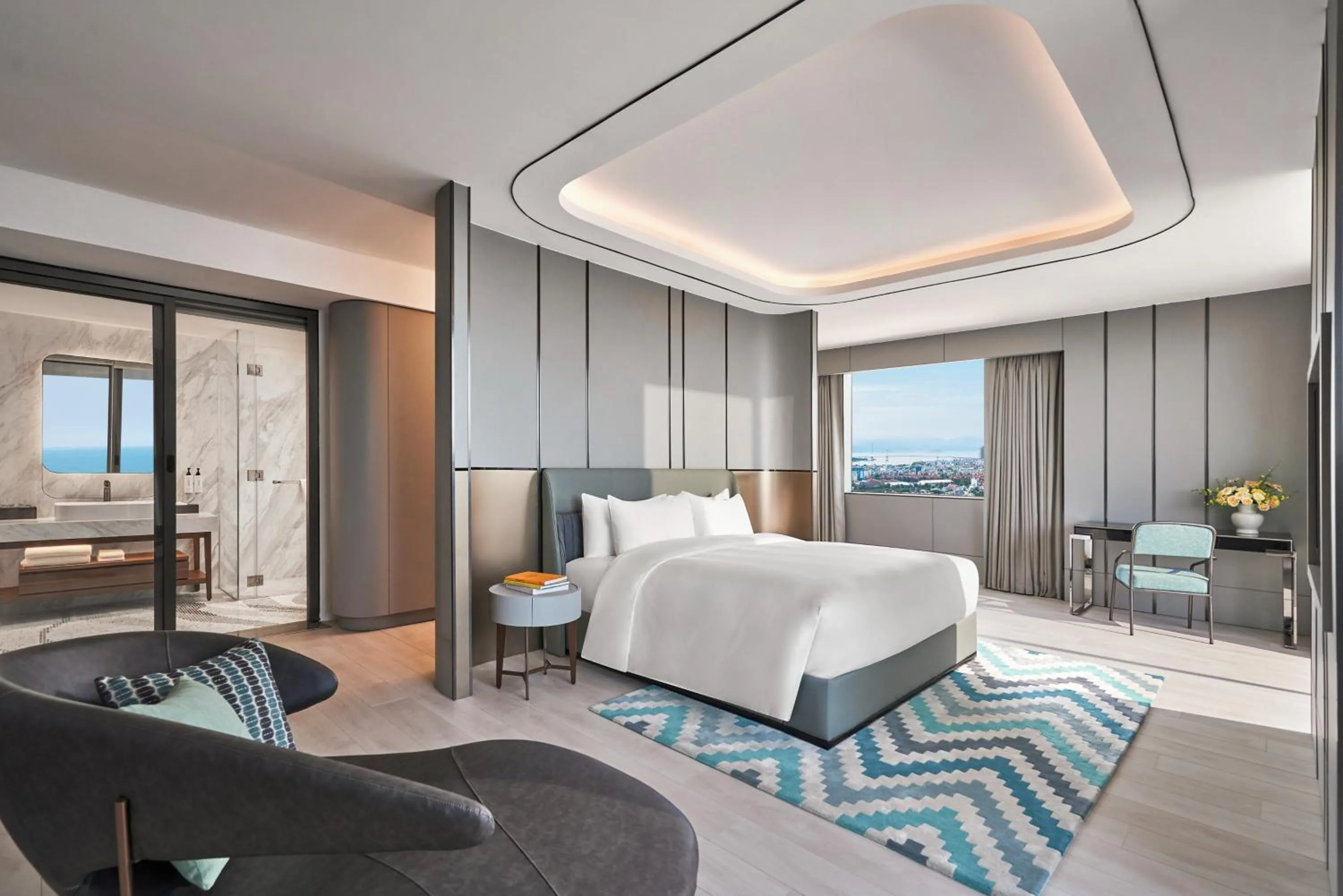 Photo of the whole room, Bed in voco Ma Belle Danang by IHG