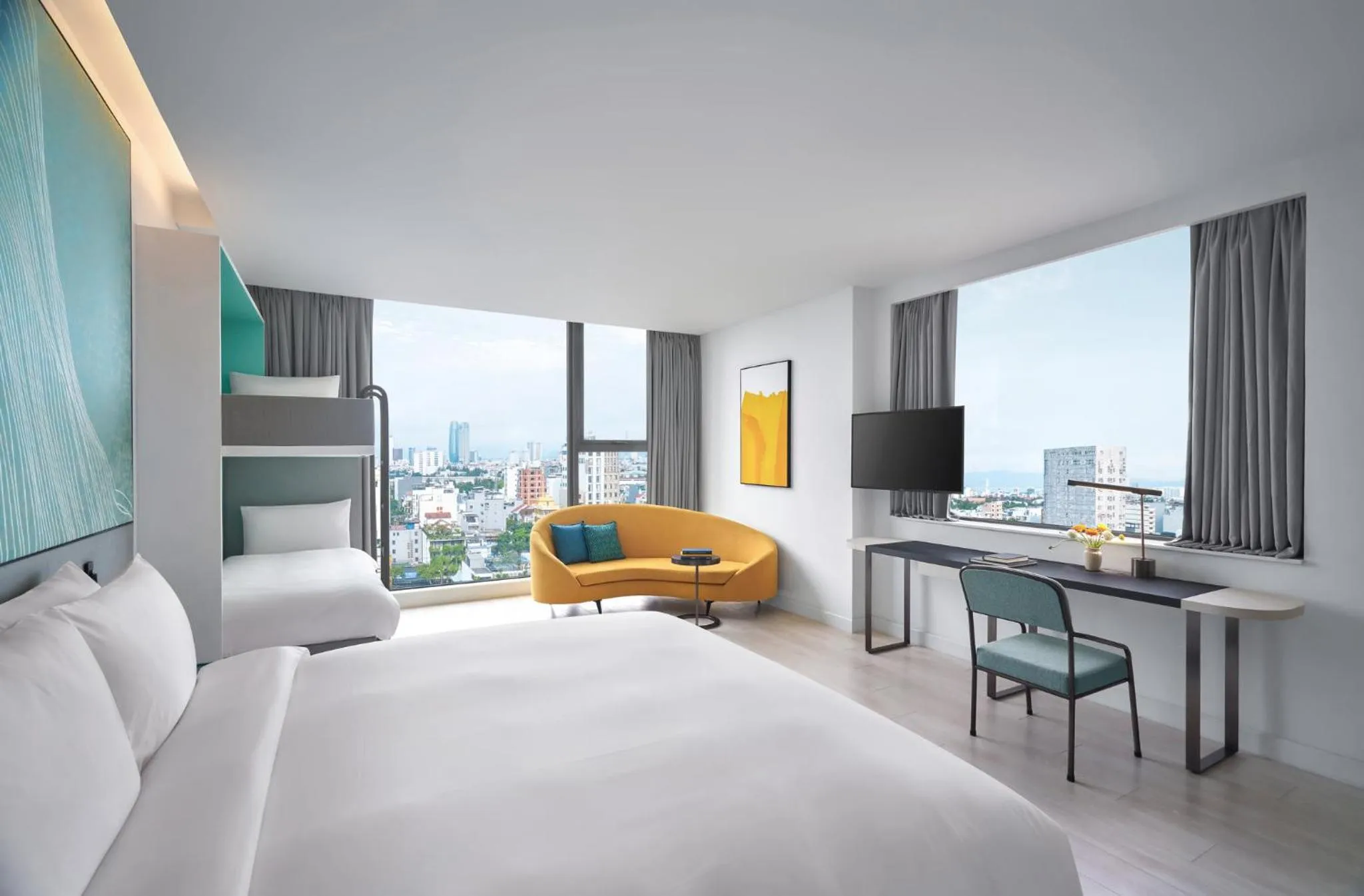 Photo of the whole room, Bed in voco Ma Belle Danang by IHG