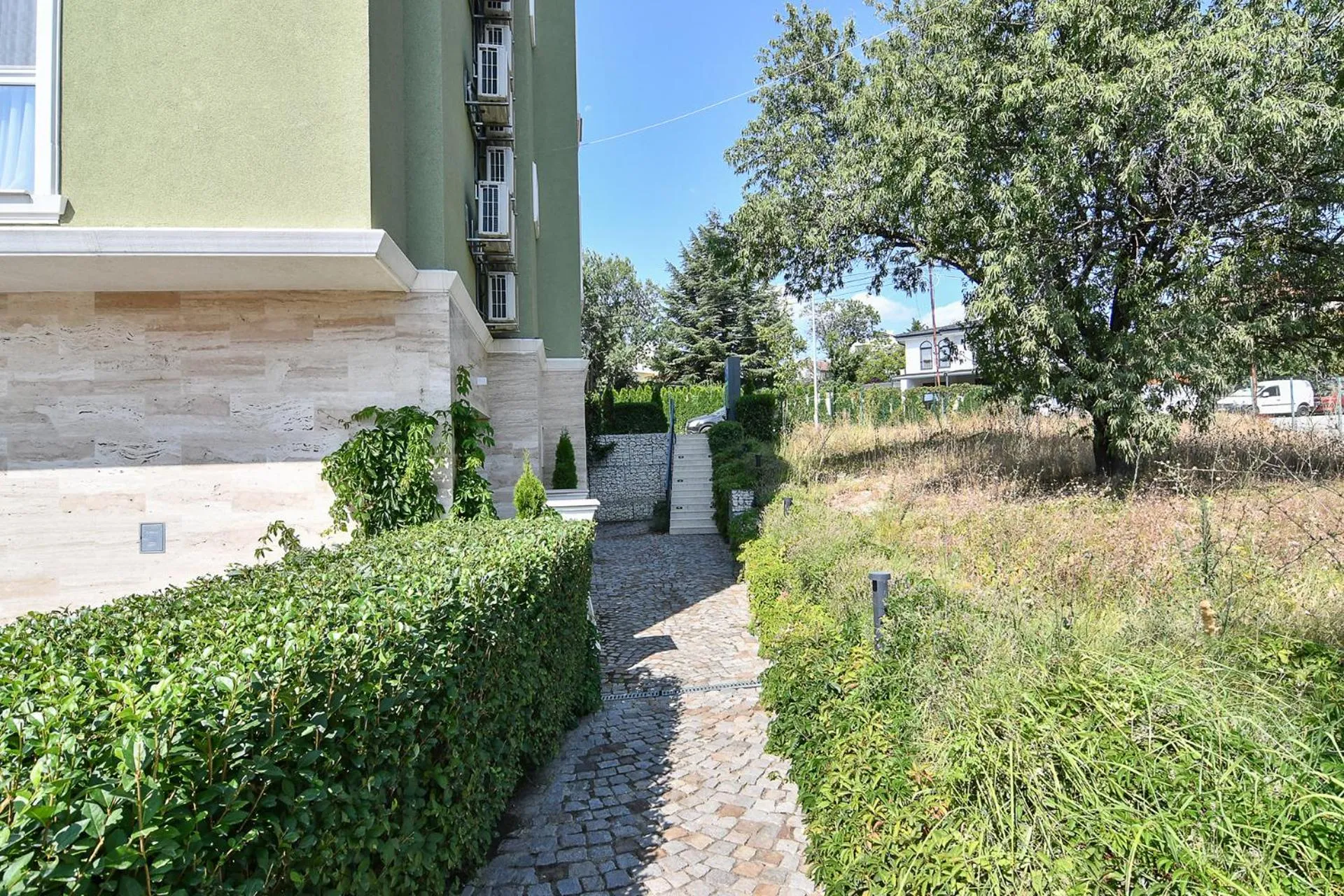 Property building in Sea lounge