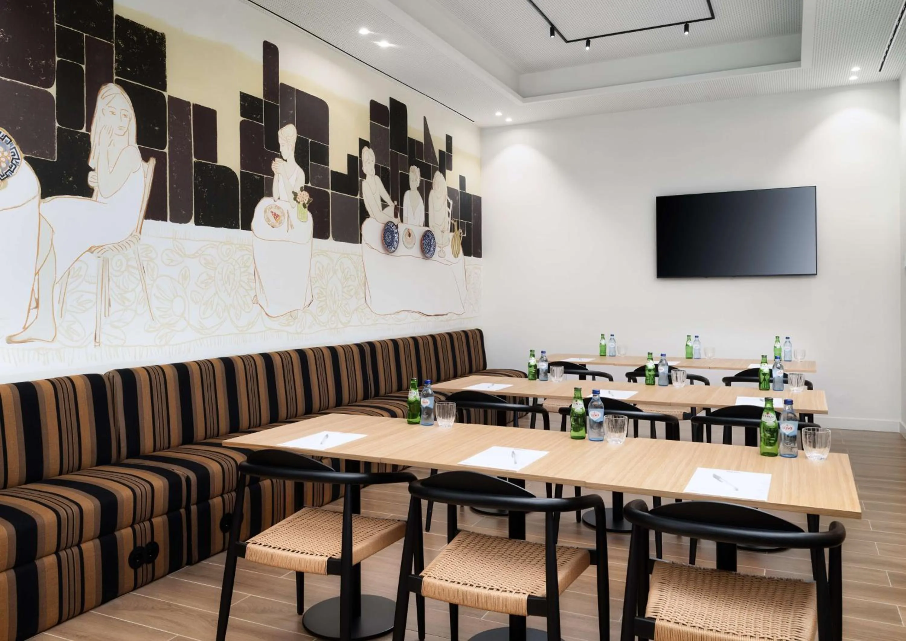 Meeting/conference room in Hilton Garden Inn Evora