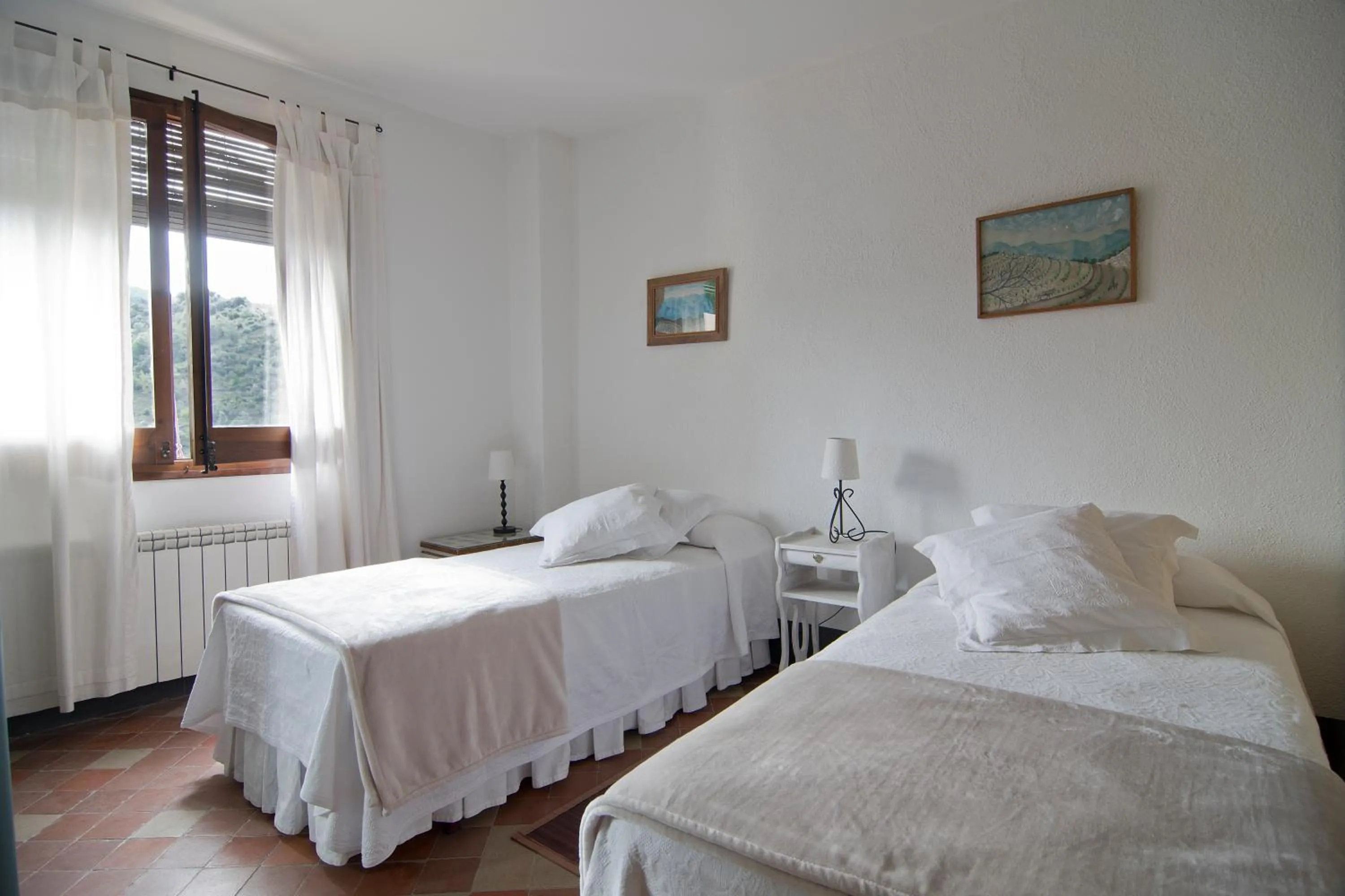 View (from property/room), Bed in Cal Porrerà: Lo Molló