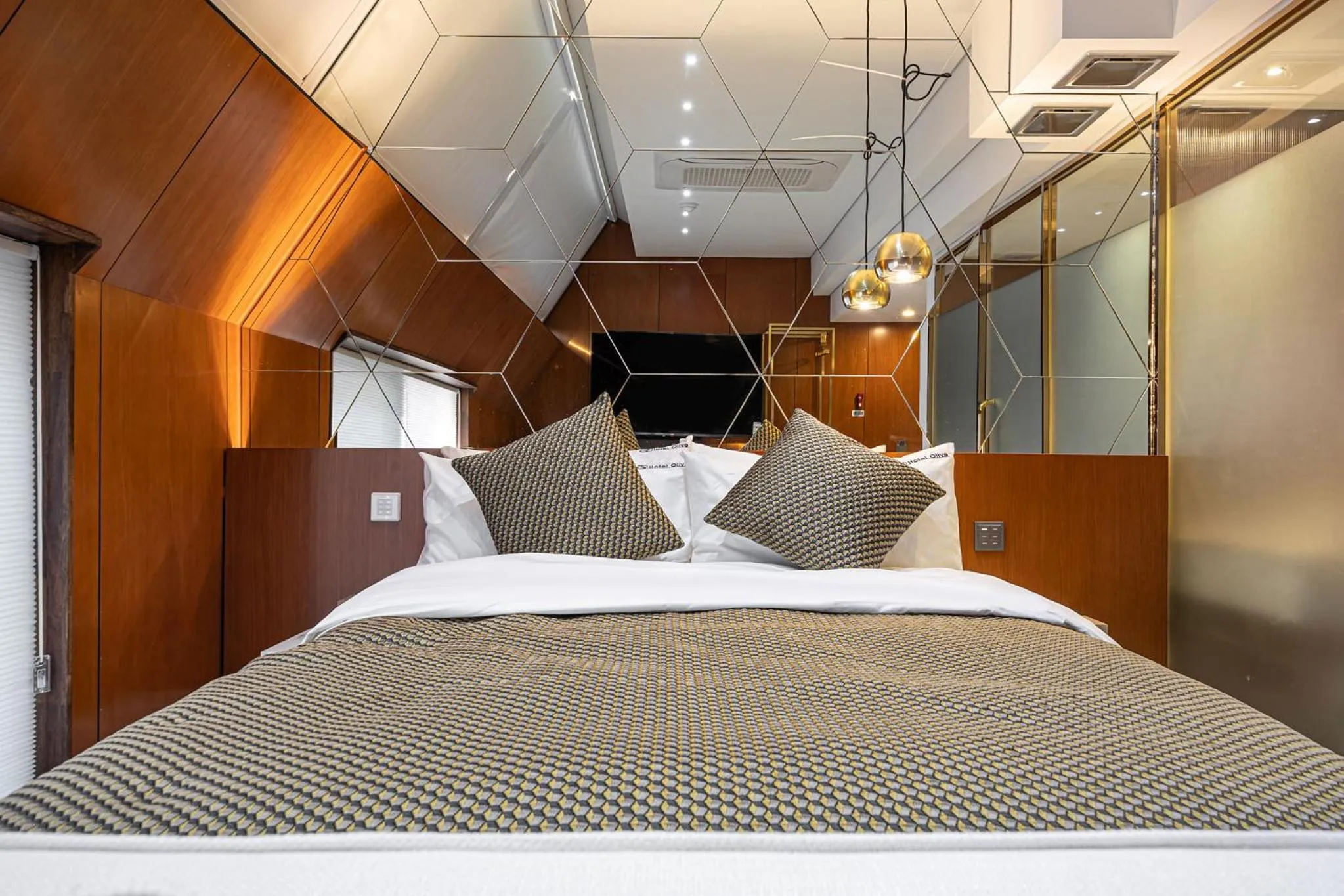 Bed in Jongno Olive Hotel