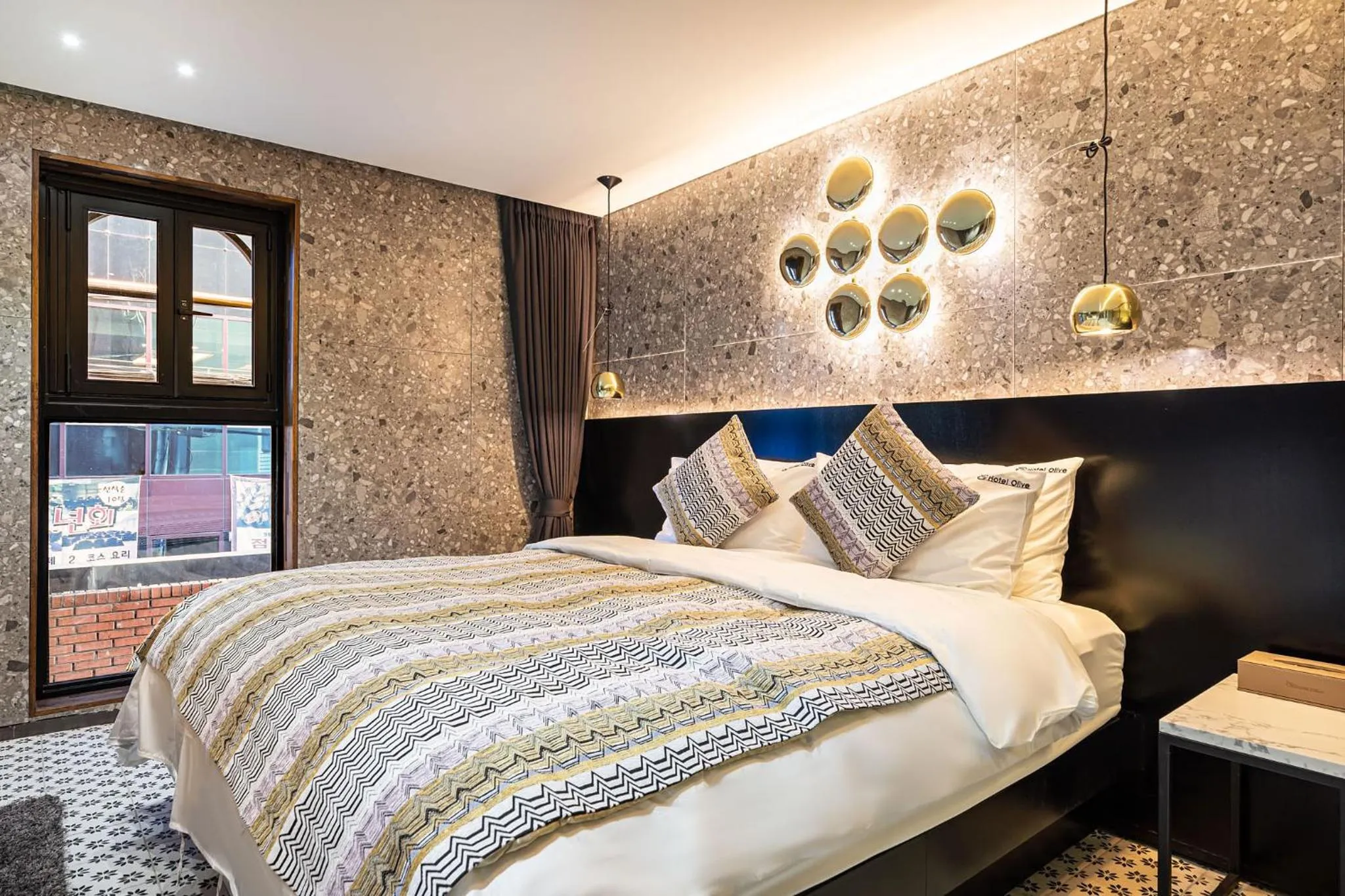 Bed in Jongno Olive Hotel