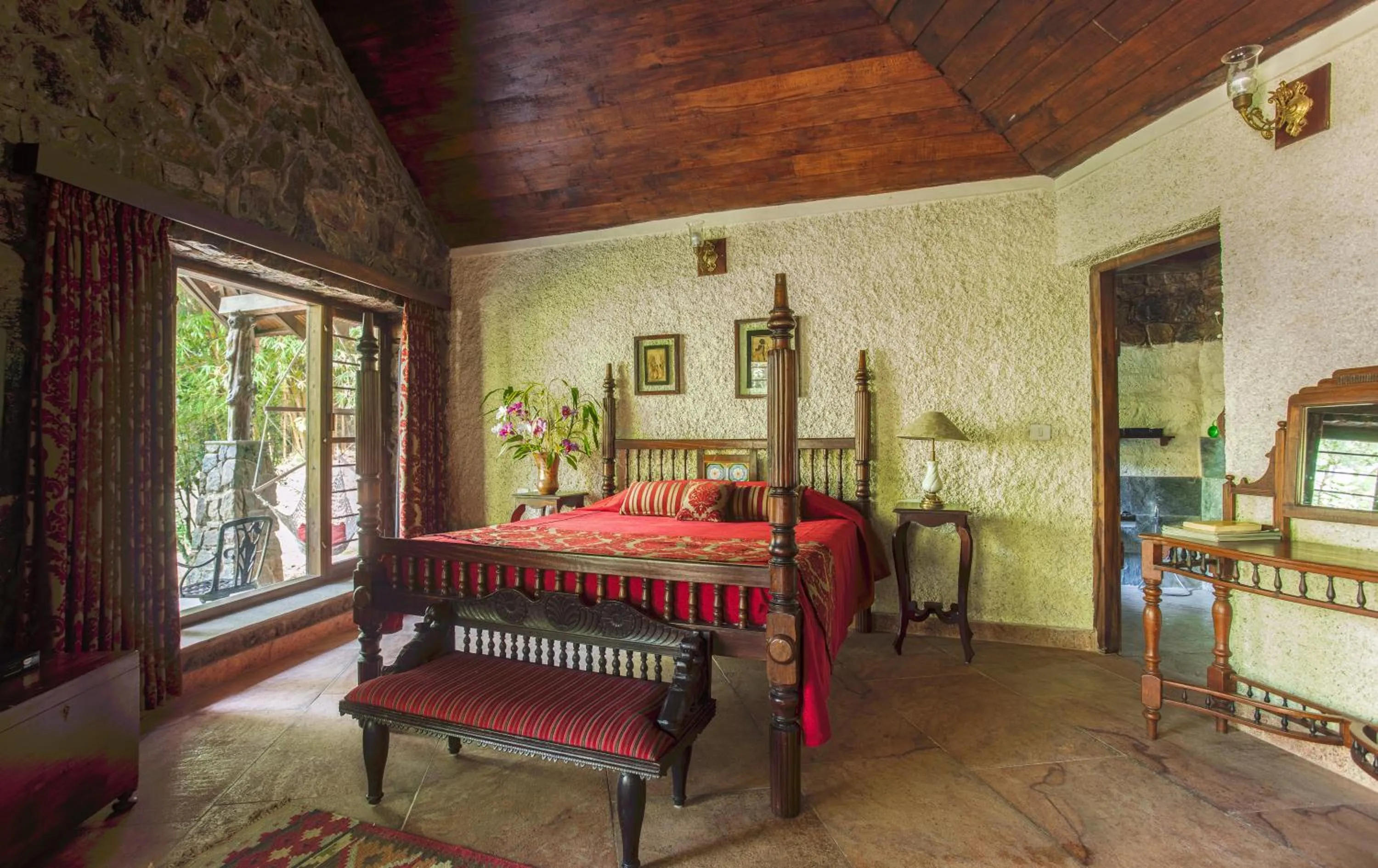 Bedroom, Bed in Villa Urvinkhan Resorts Chikmagalur