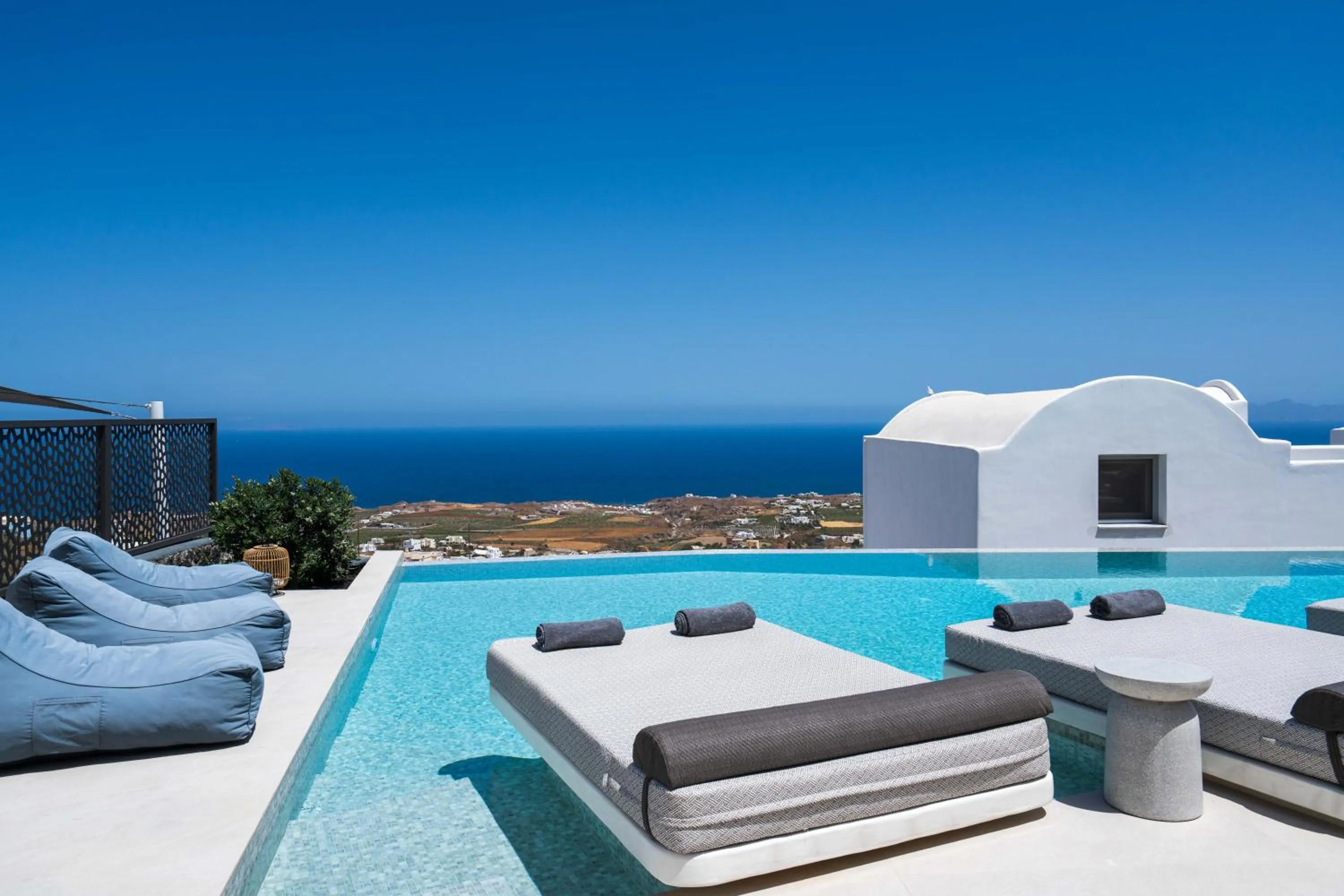 Patio in Cuore Santo Suites