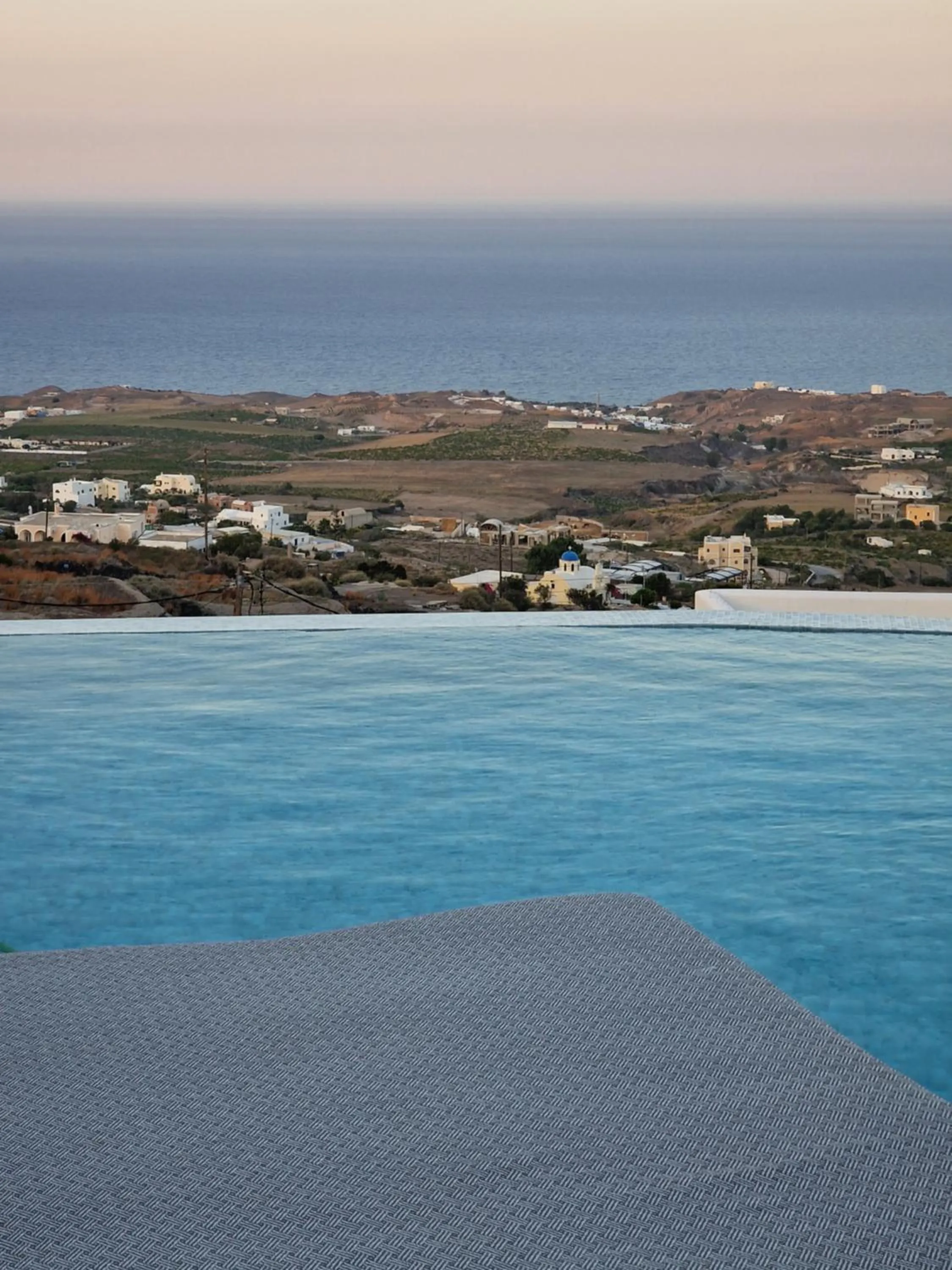 Pool view in Cuore Santo Suites