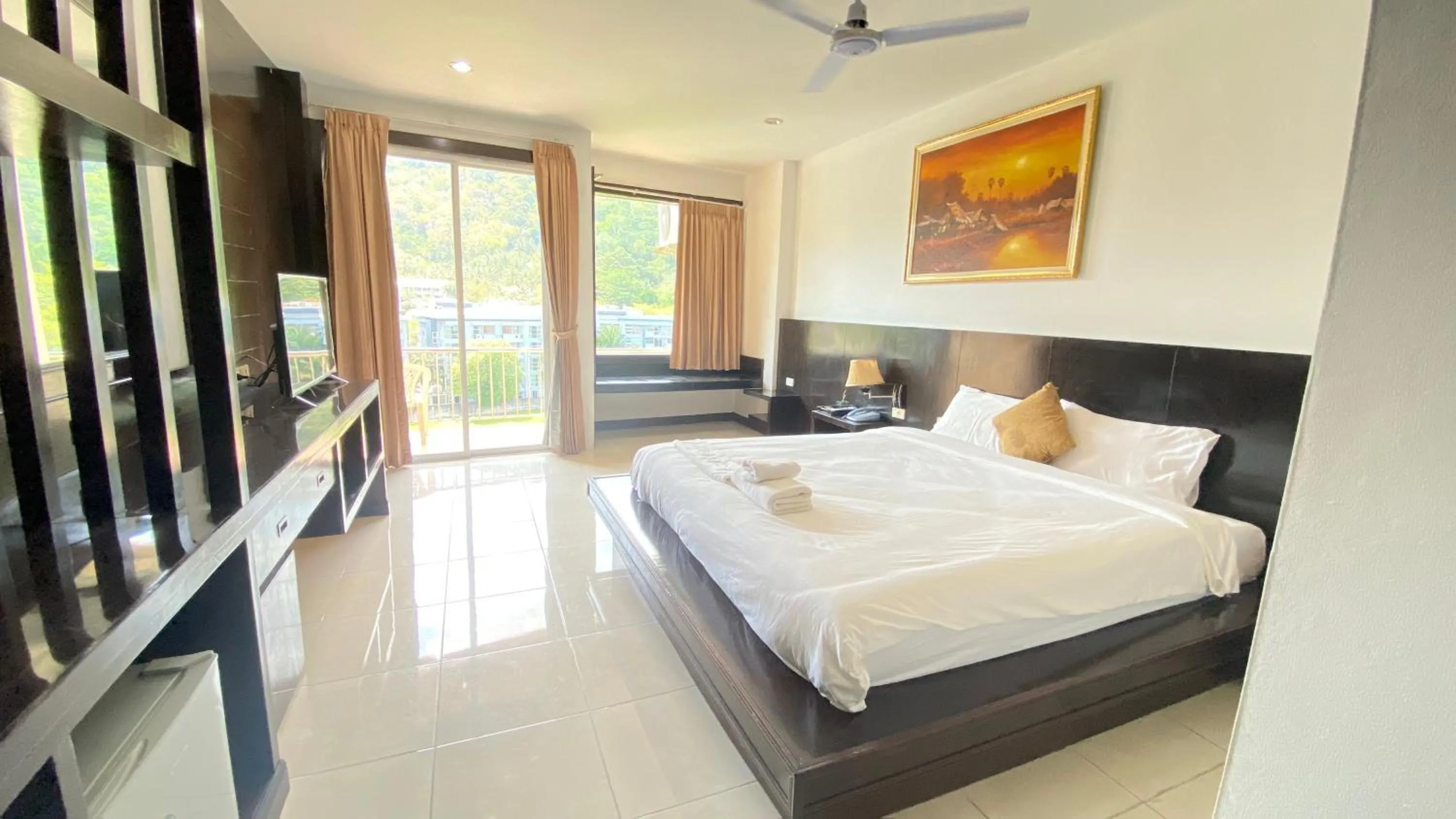 TV and multimedia, Bed in SM Patong Resort