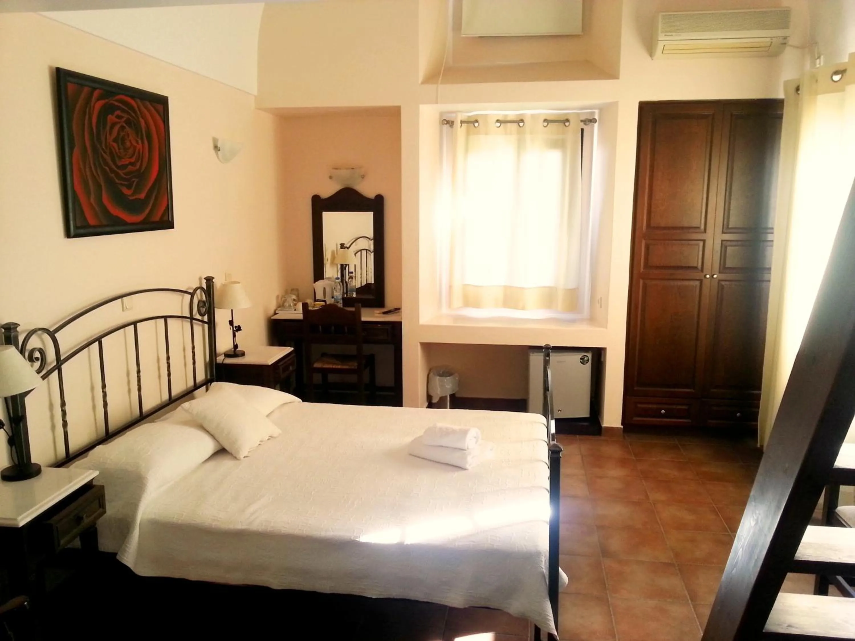 Photo of the whole room, Bed in Costa Marina Villas