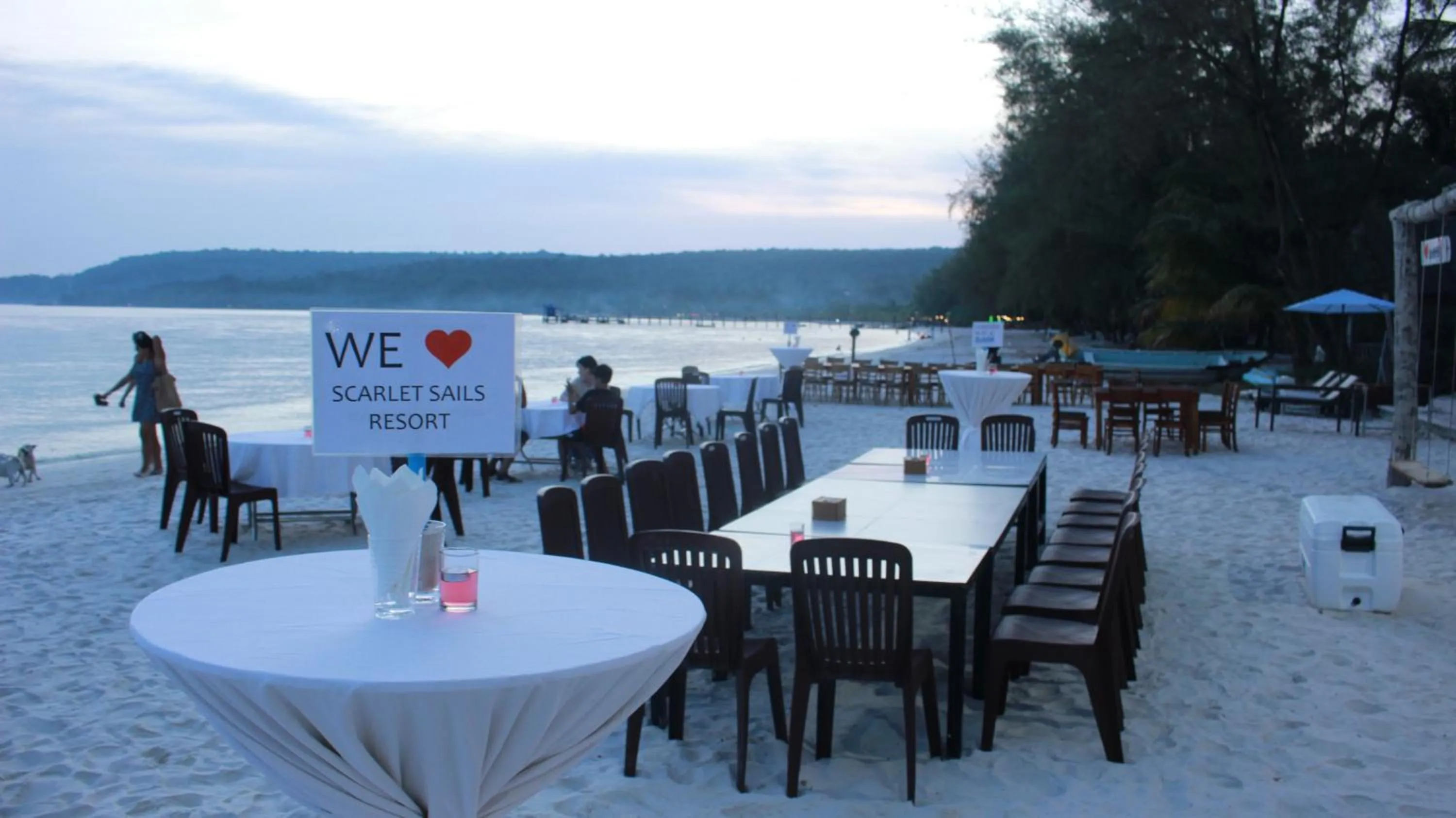 SCARLET SAILS BUNGALOW