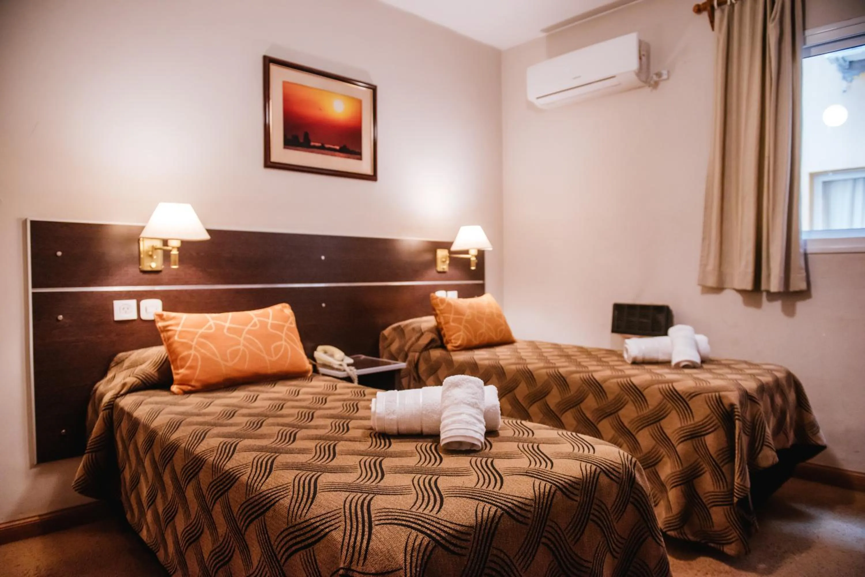 Photo of the whole room in Hotel Pacífico