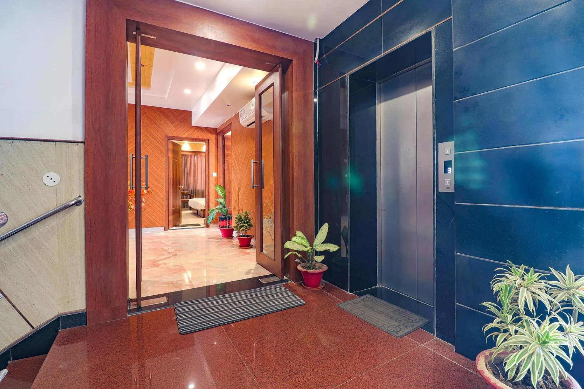 Lobby or reception in FabHotel Grand Arya