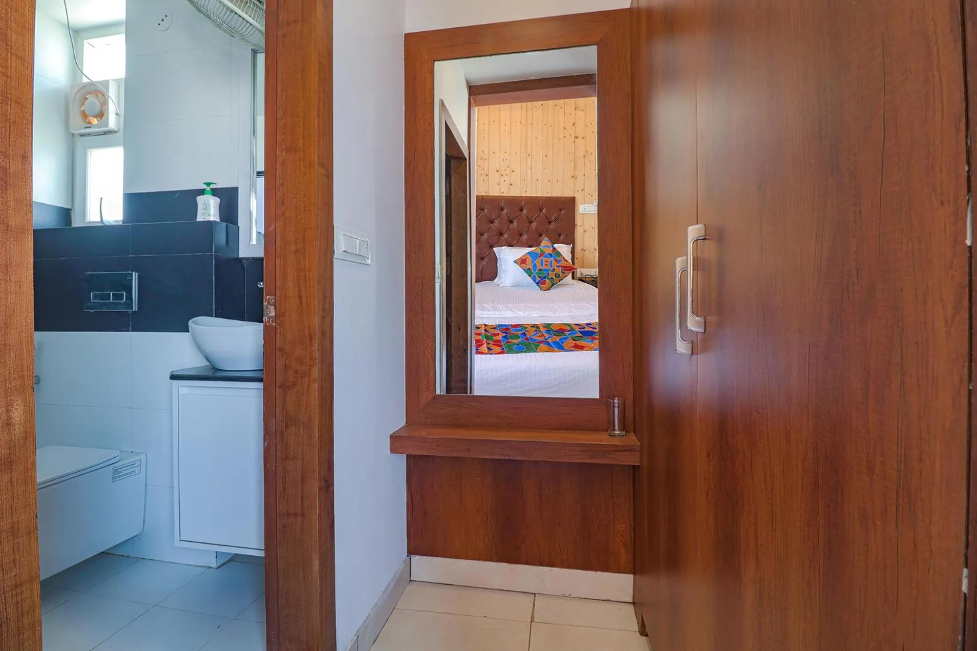 wardrobe in FabHotel Grand Arya