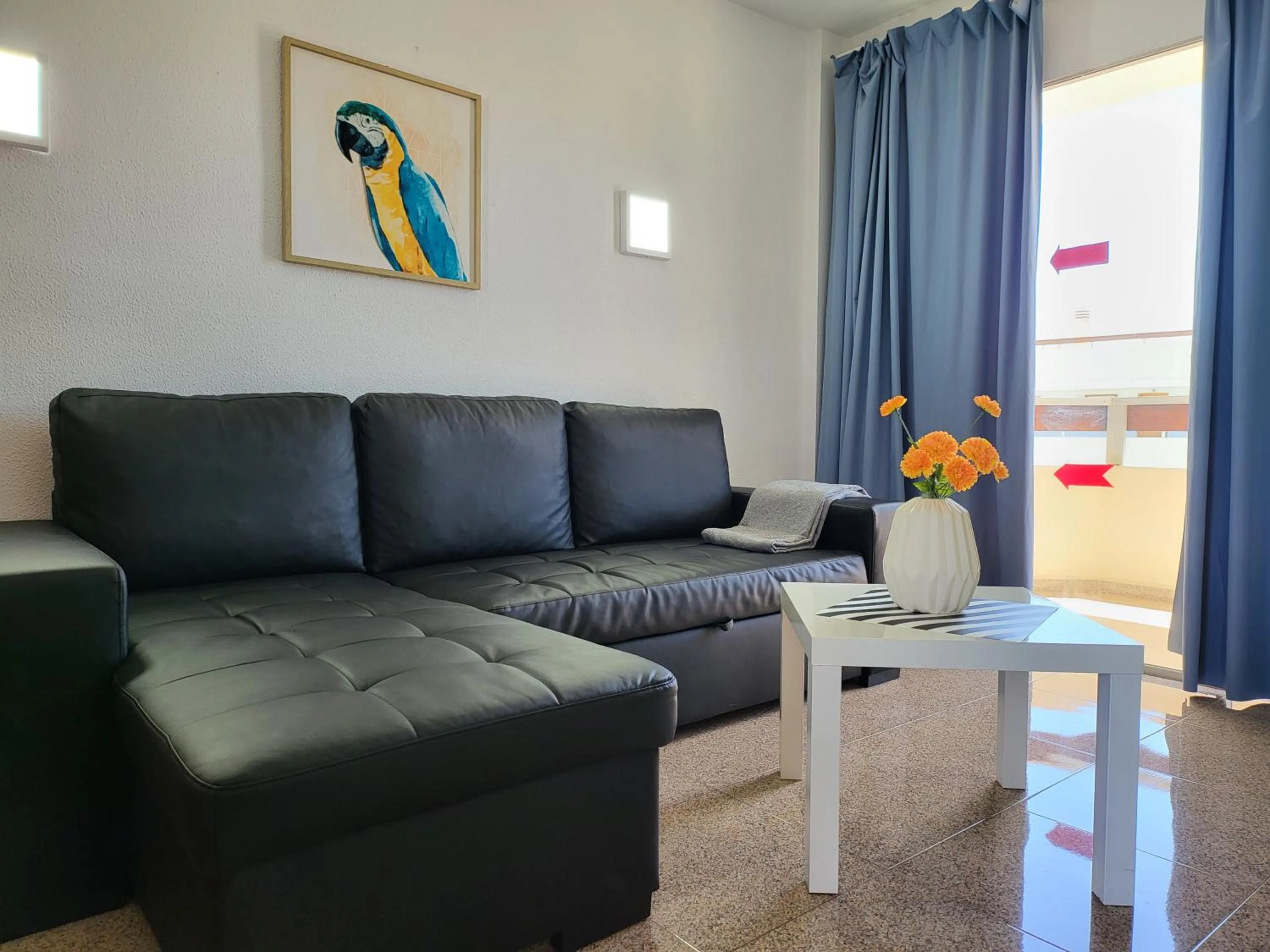 Living room in Las Camelias Apartments