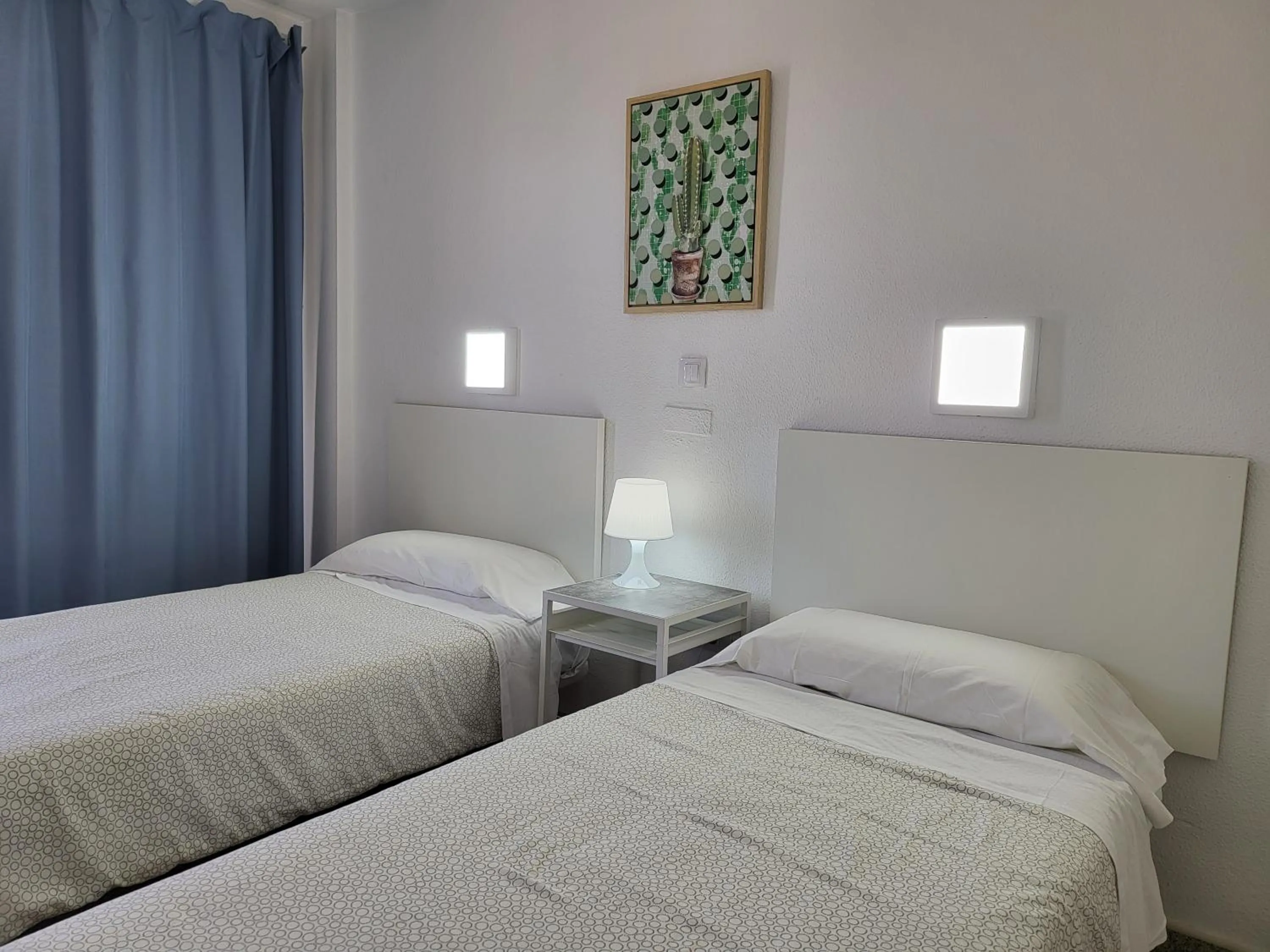 Bedroom, Bed in Las Camelias Apartments