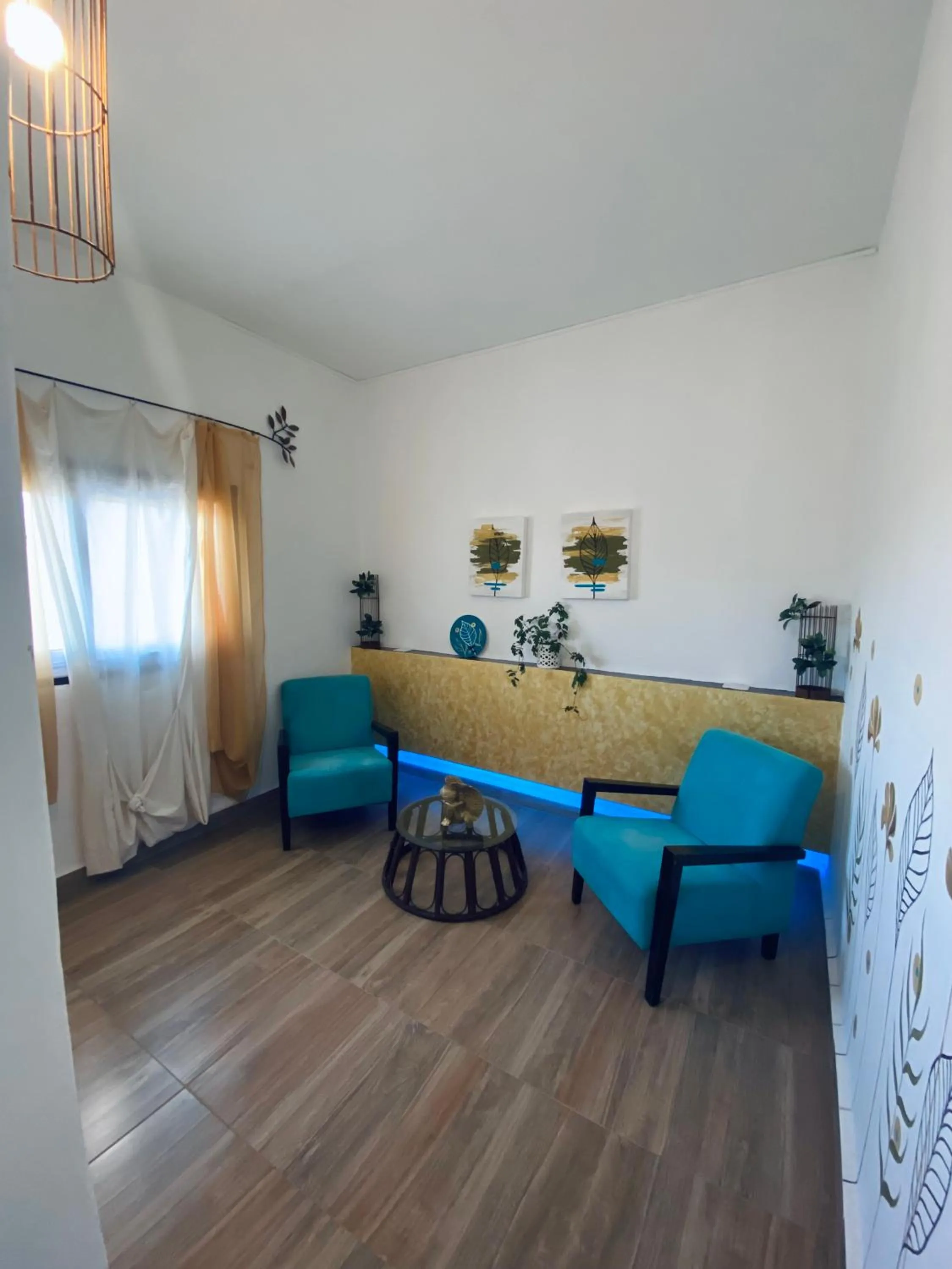 Seating area in Carod Espacio Serrano