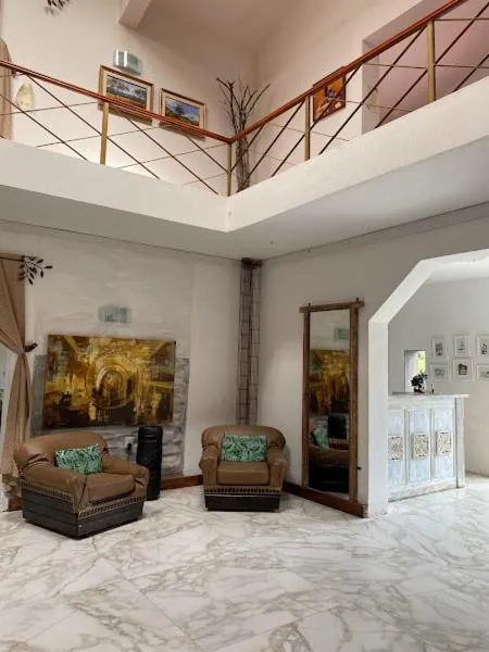 Living room in Carod Espacio Serrano