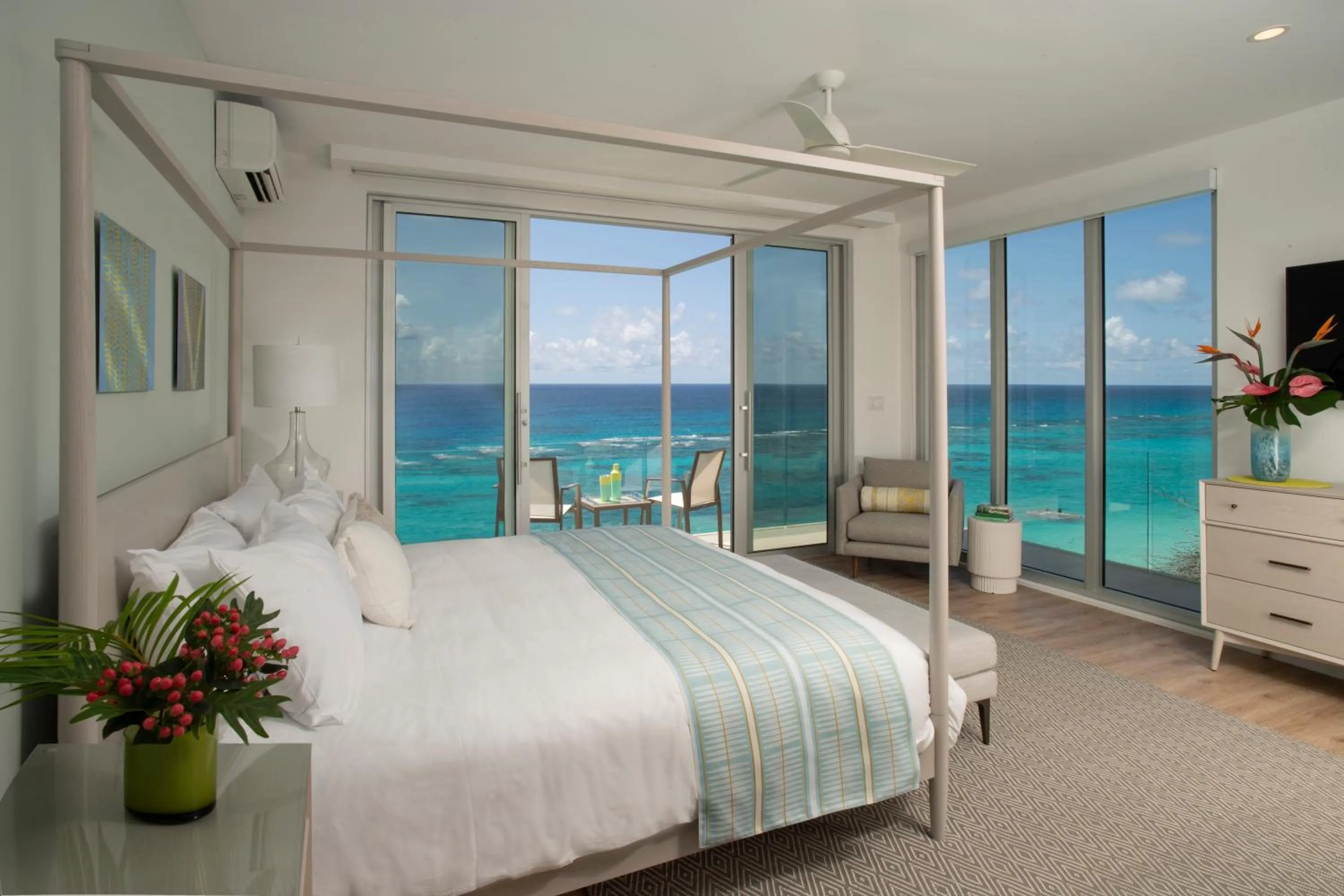 Bed in Azura Bermuda