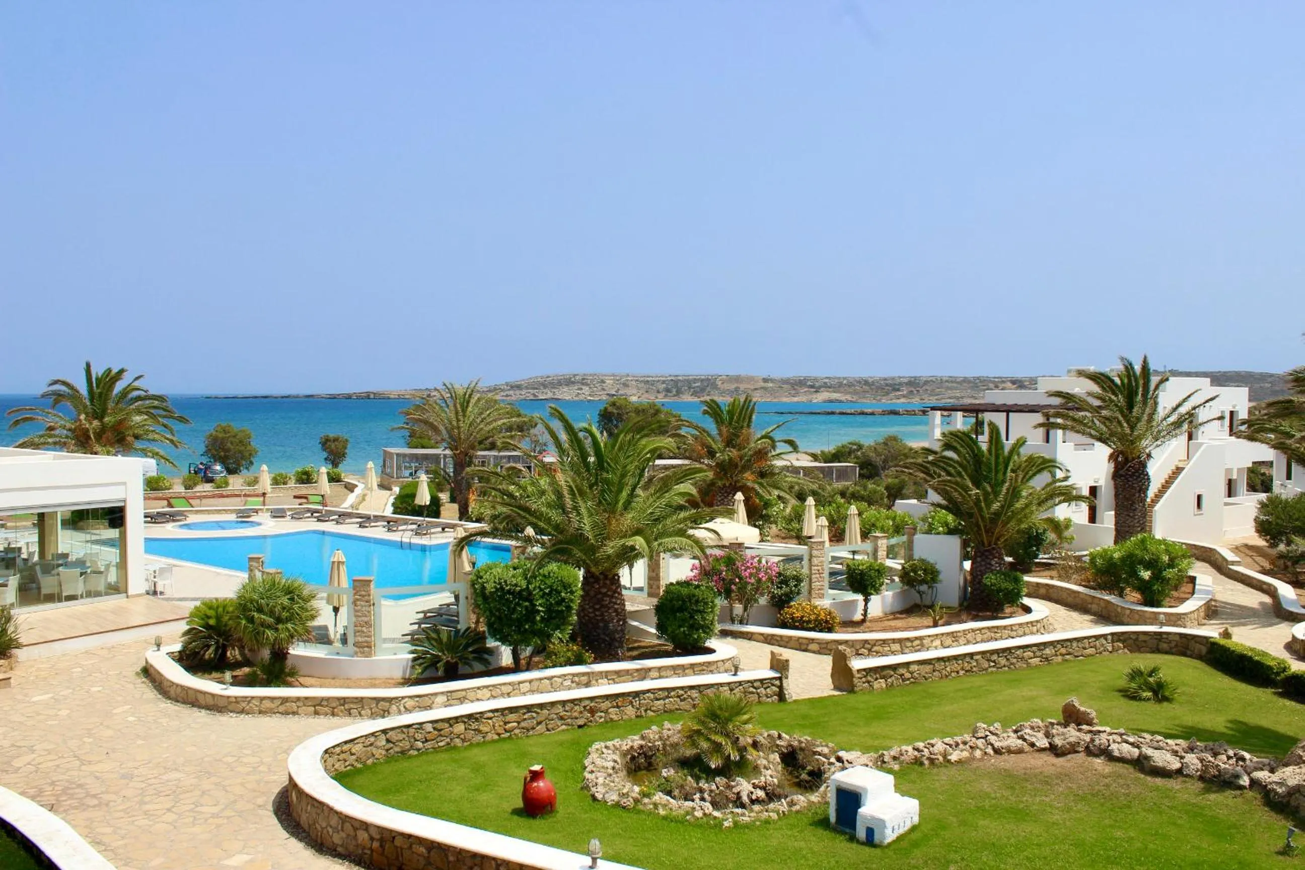 Garden in Irini Hotel