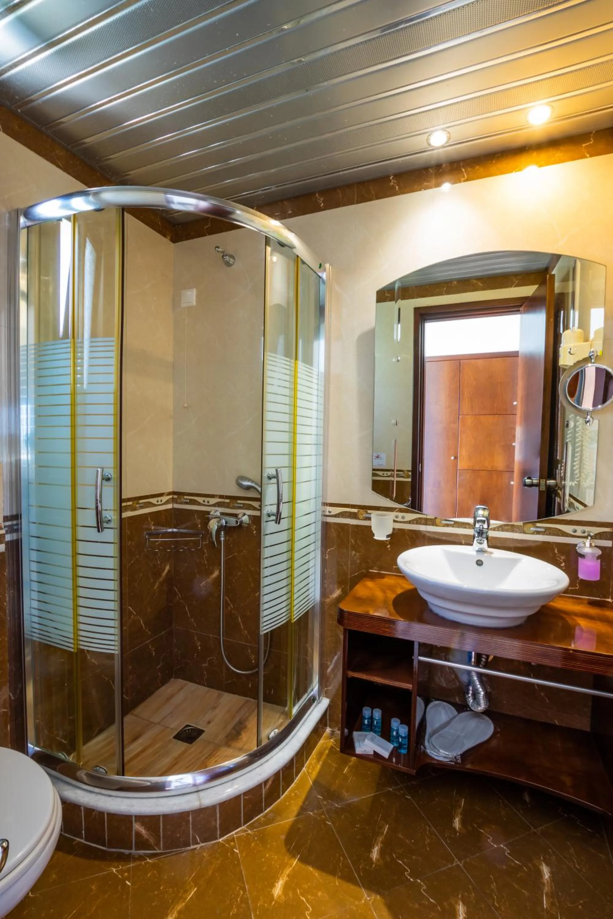 Shower in Irini Hotel