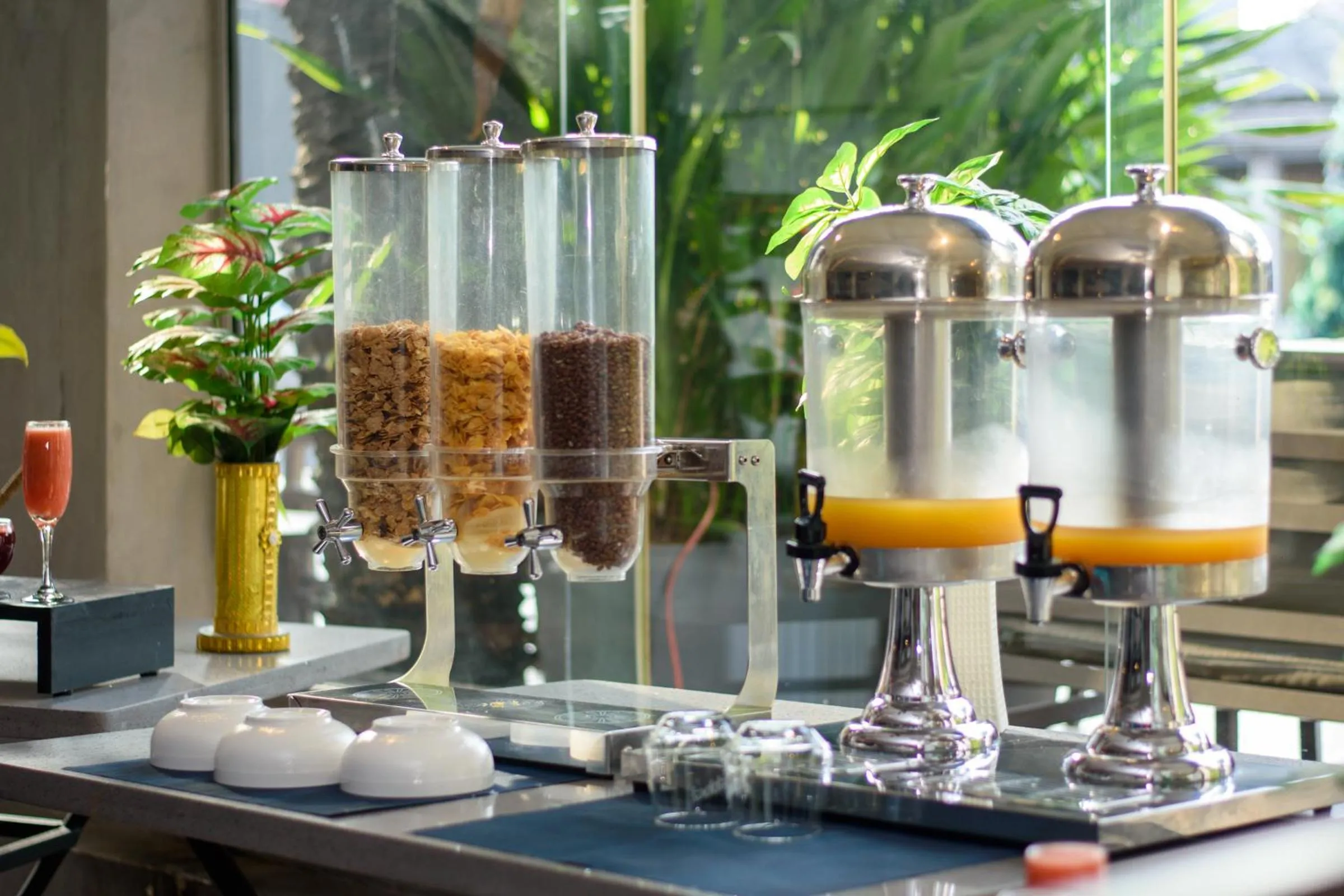 Breakfast in Vertigo Hotel