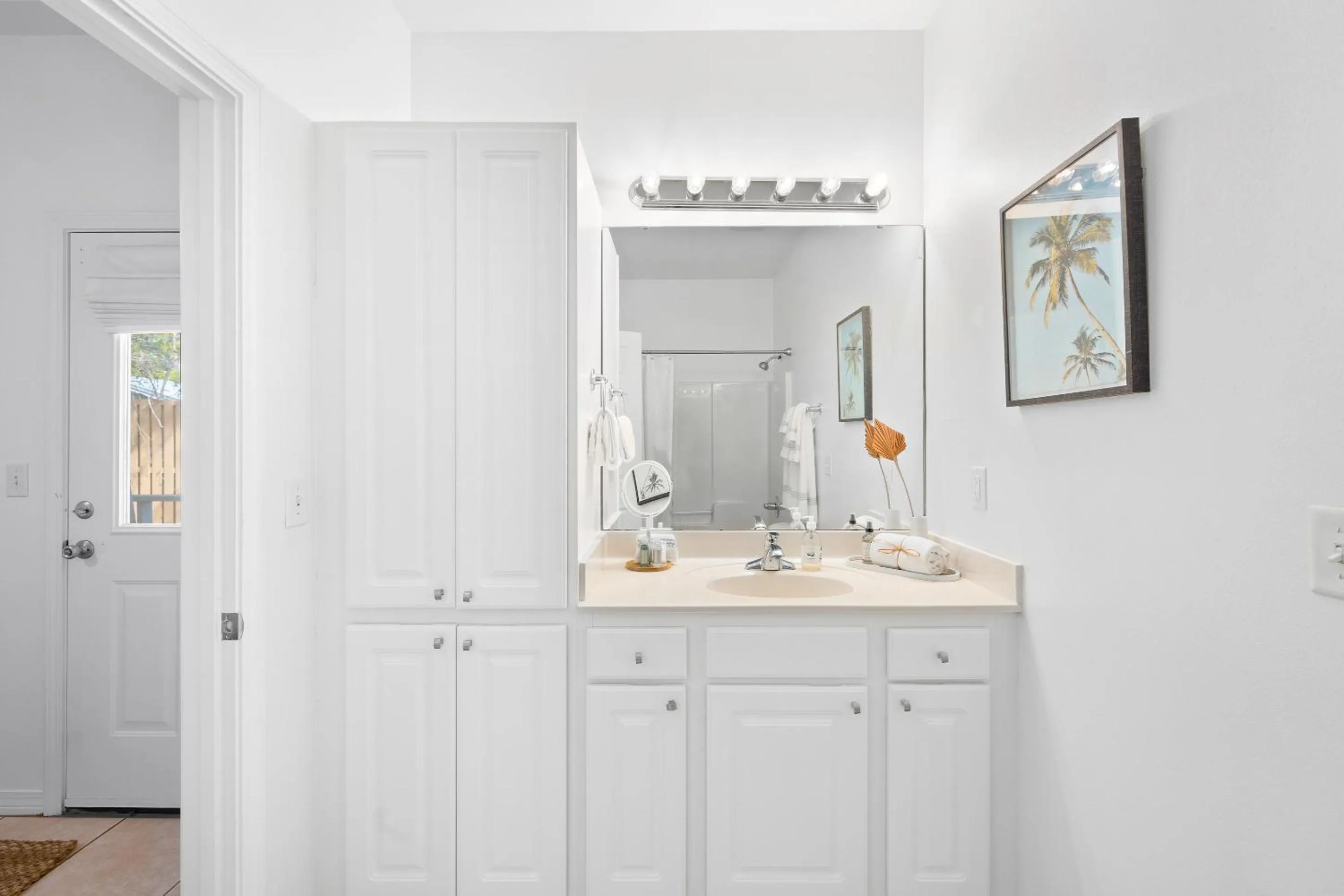 Shower in 30A Beach House - Coconut Cottage by Panhandle Getaways