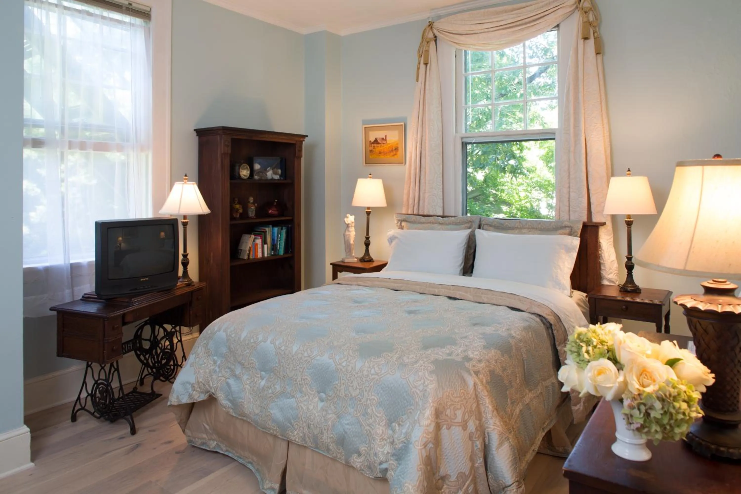 Bed in Sweet Biscuit Inn