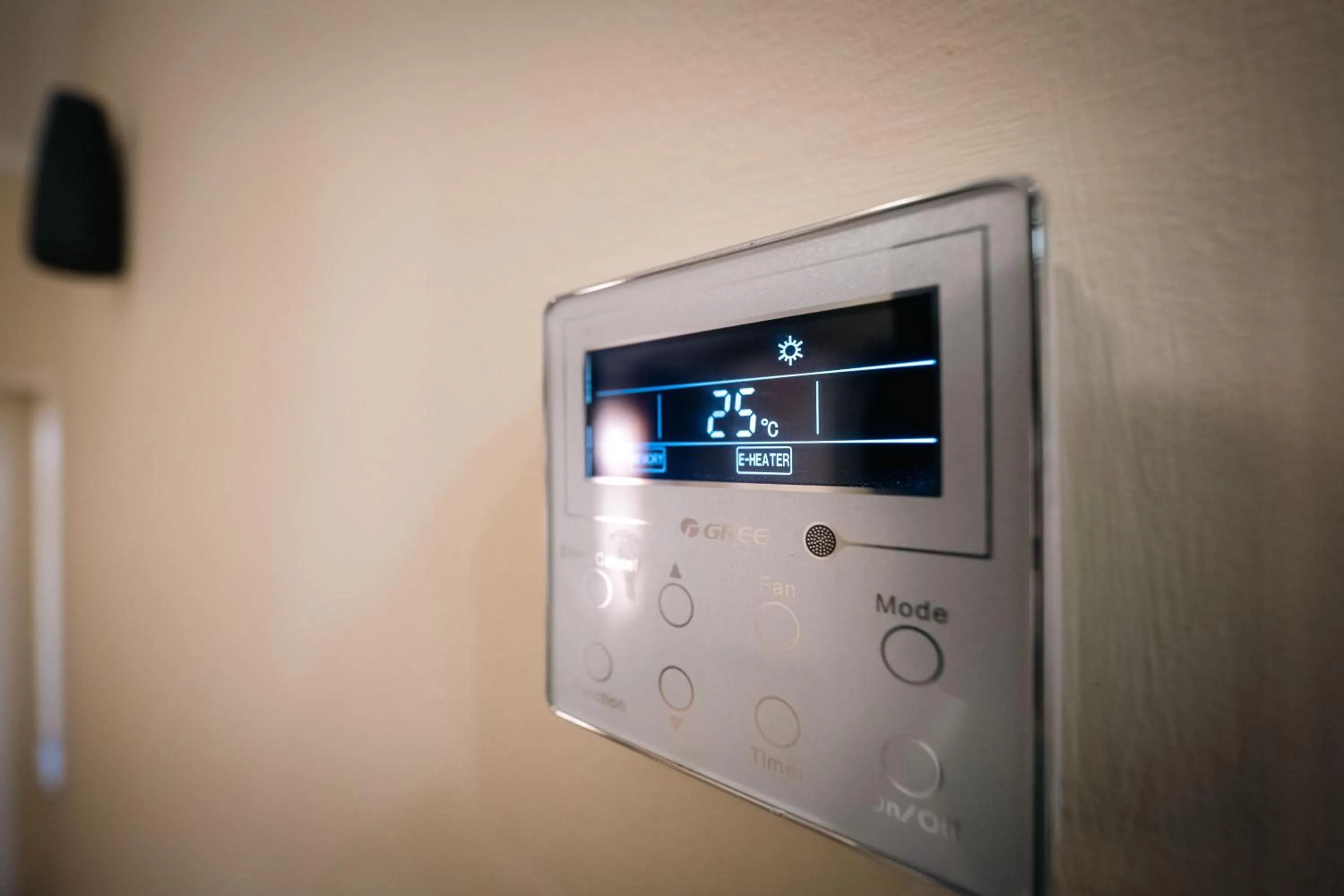 air conditioner in Olimpic Hotel