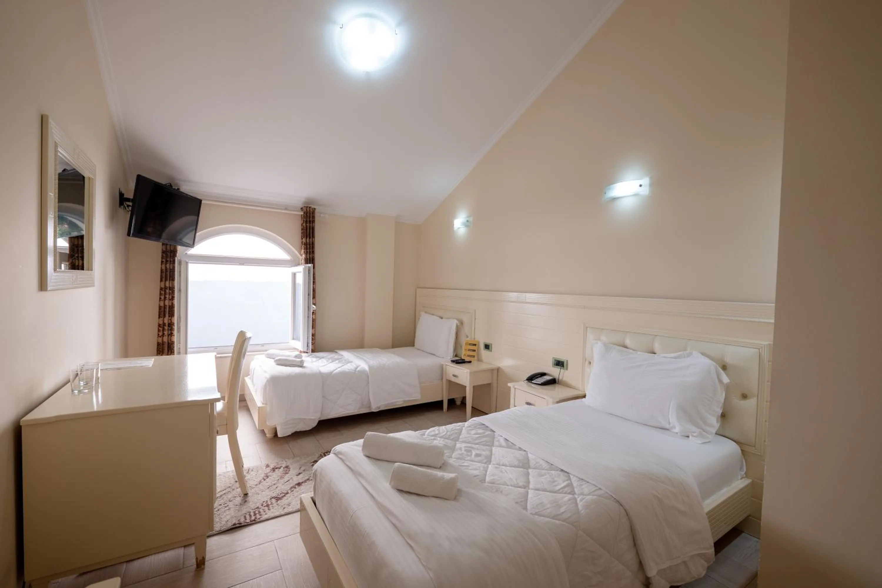 Bed in Olimpic Hotel