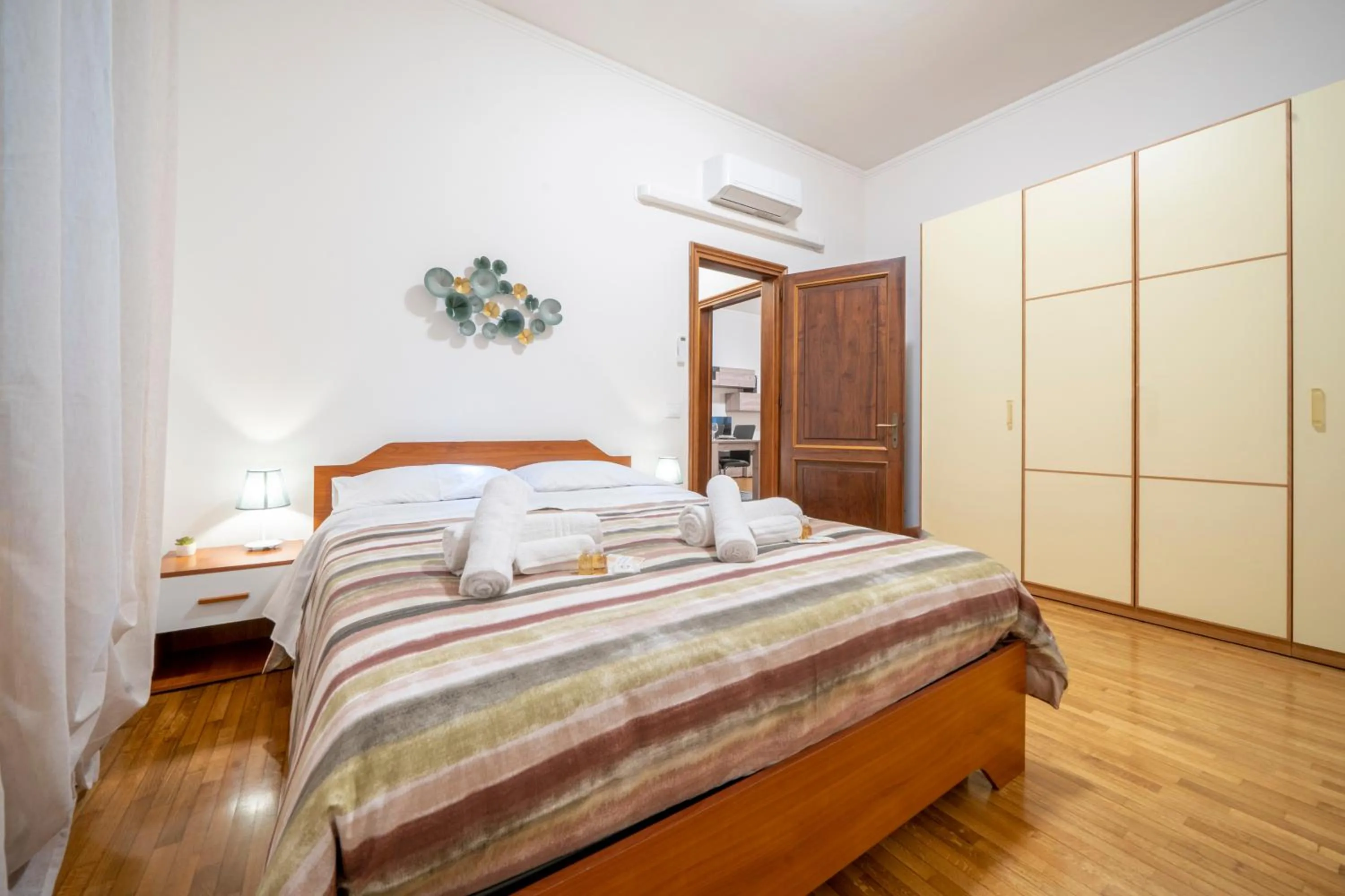 Bed in [Ghirlandina]Favoloso appartamento in pieno centro