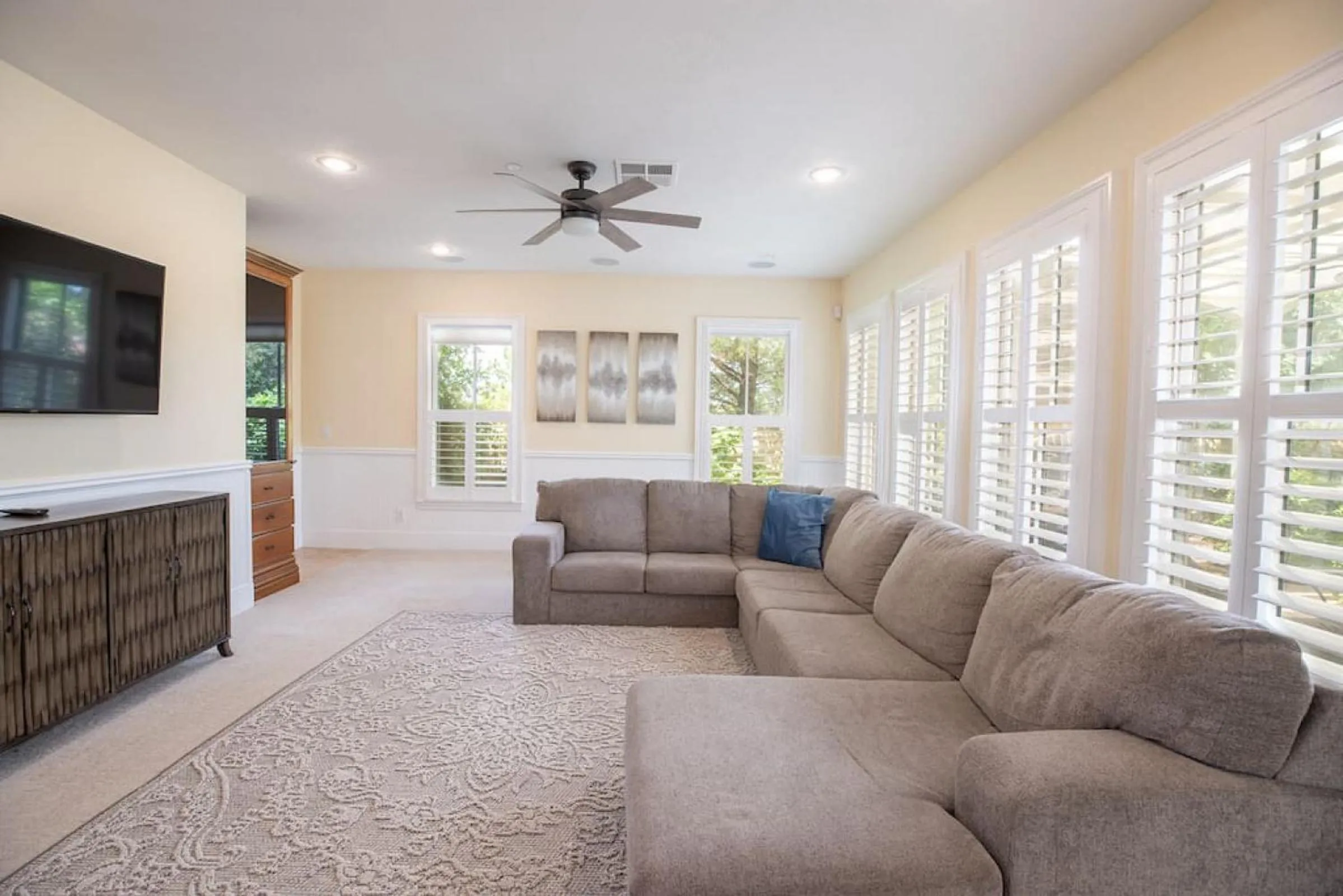 Mirabella Villa Private Pool and Outdoor Kitchen