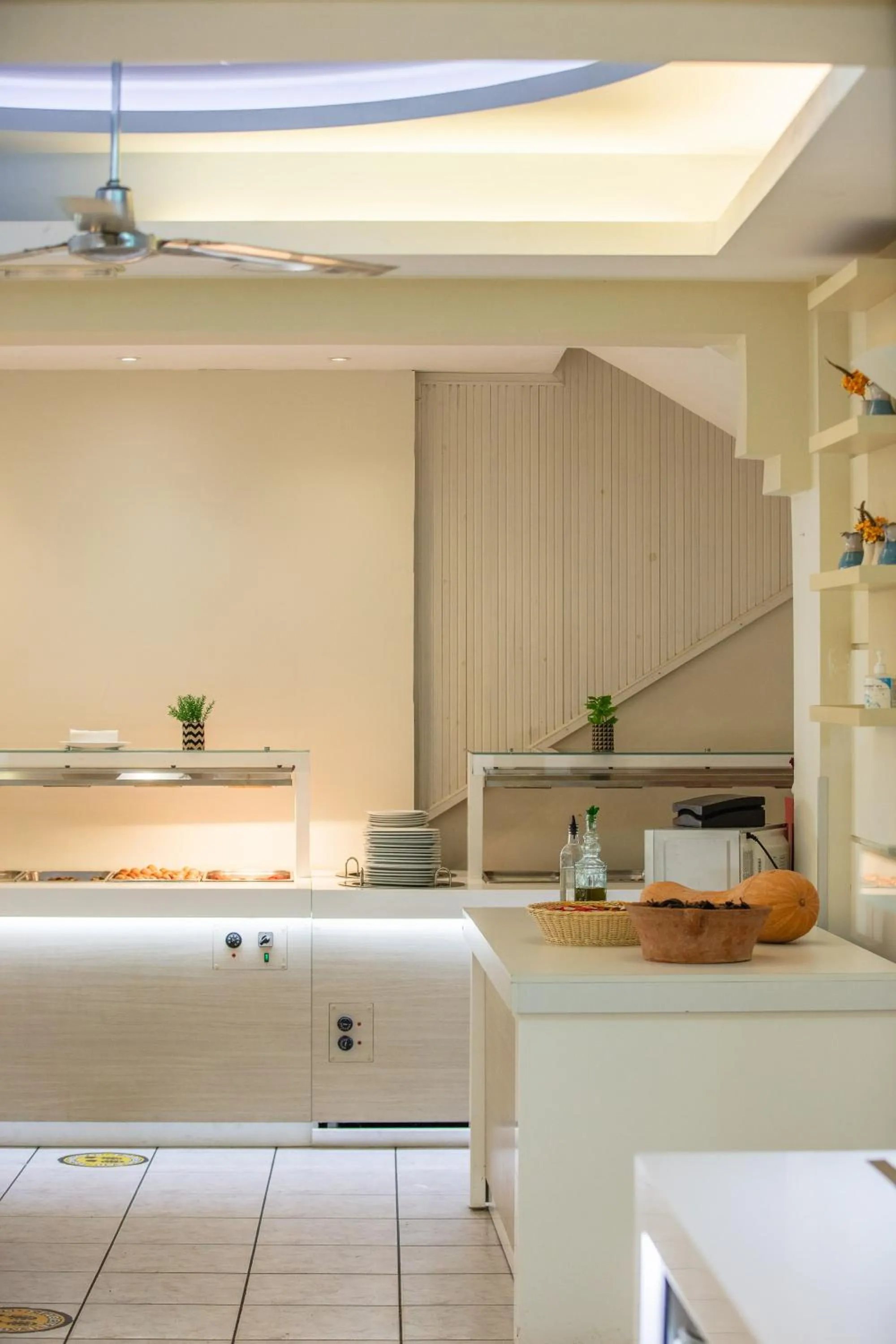 Restaurant/places to eat in Bali Beach and Sofia Village