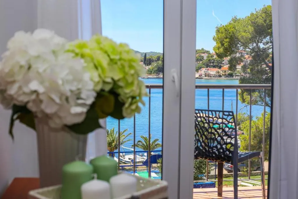 Balcony/Terrace in Hotel Lumbarda