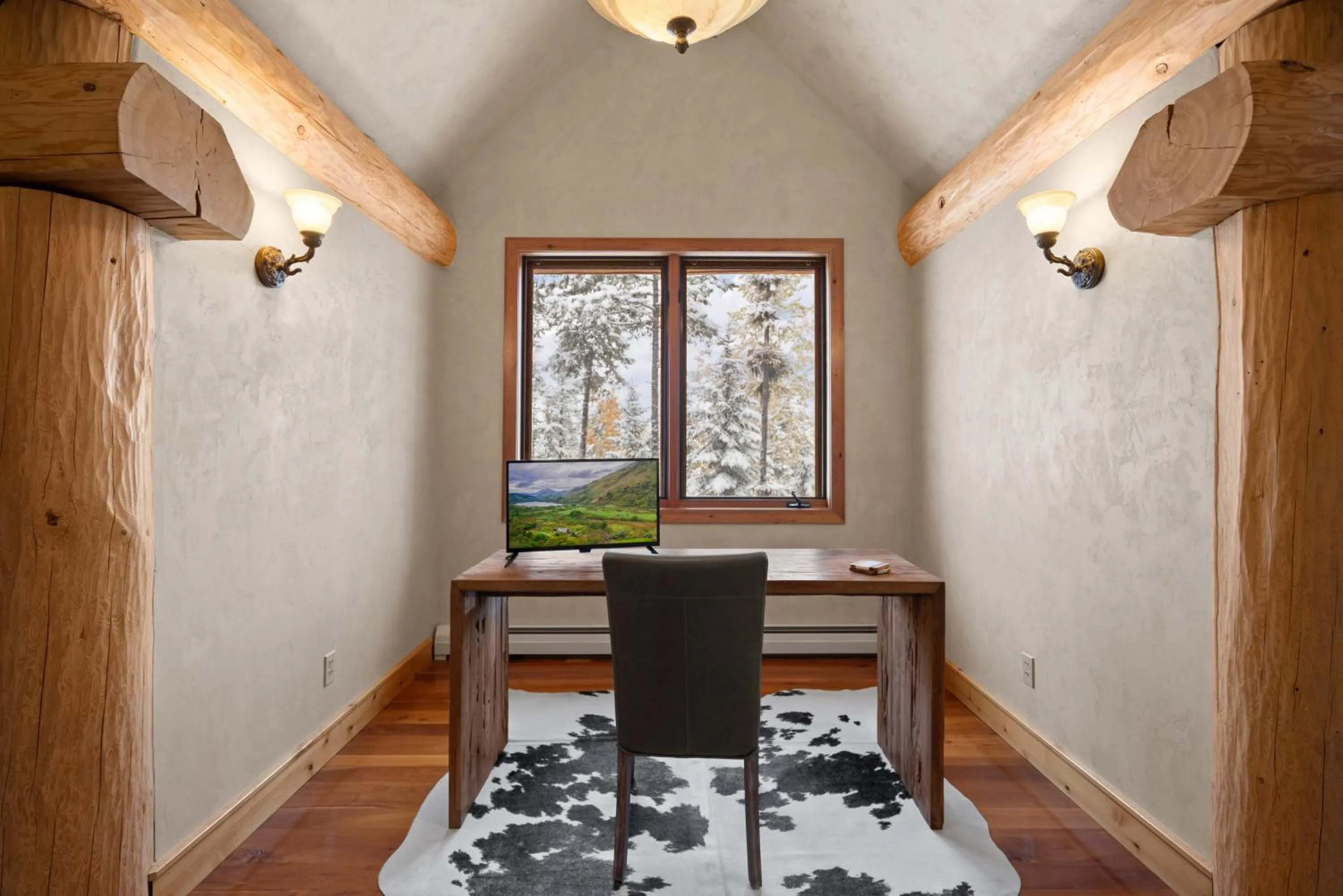 The Grand Alpine Lodge