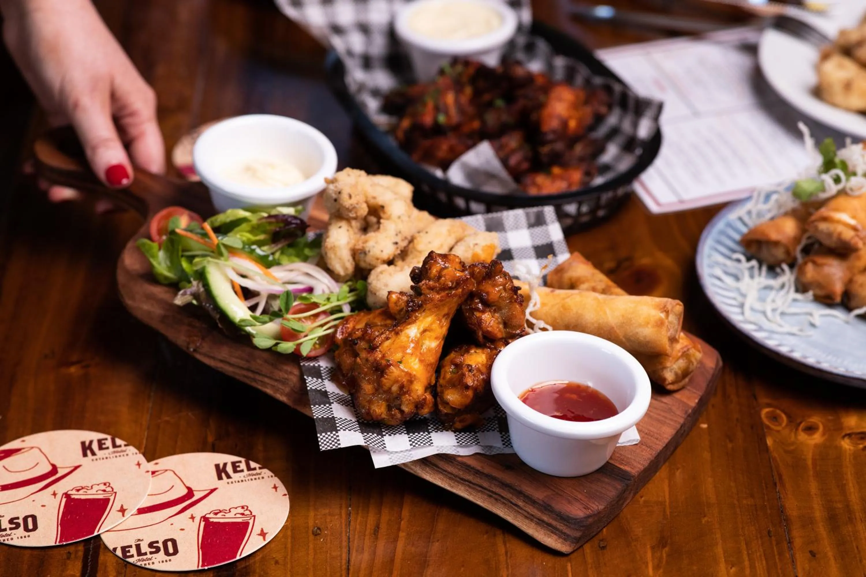 Restaurant/places to eat in Kelso Hotel