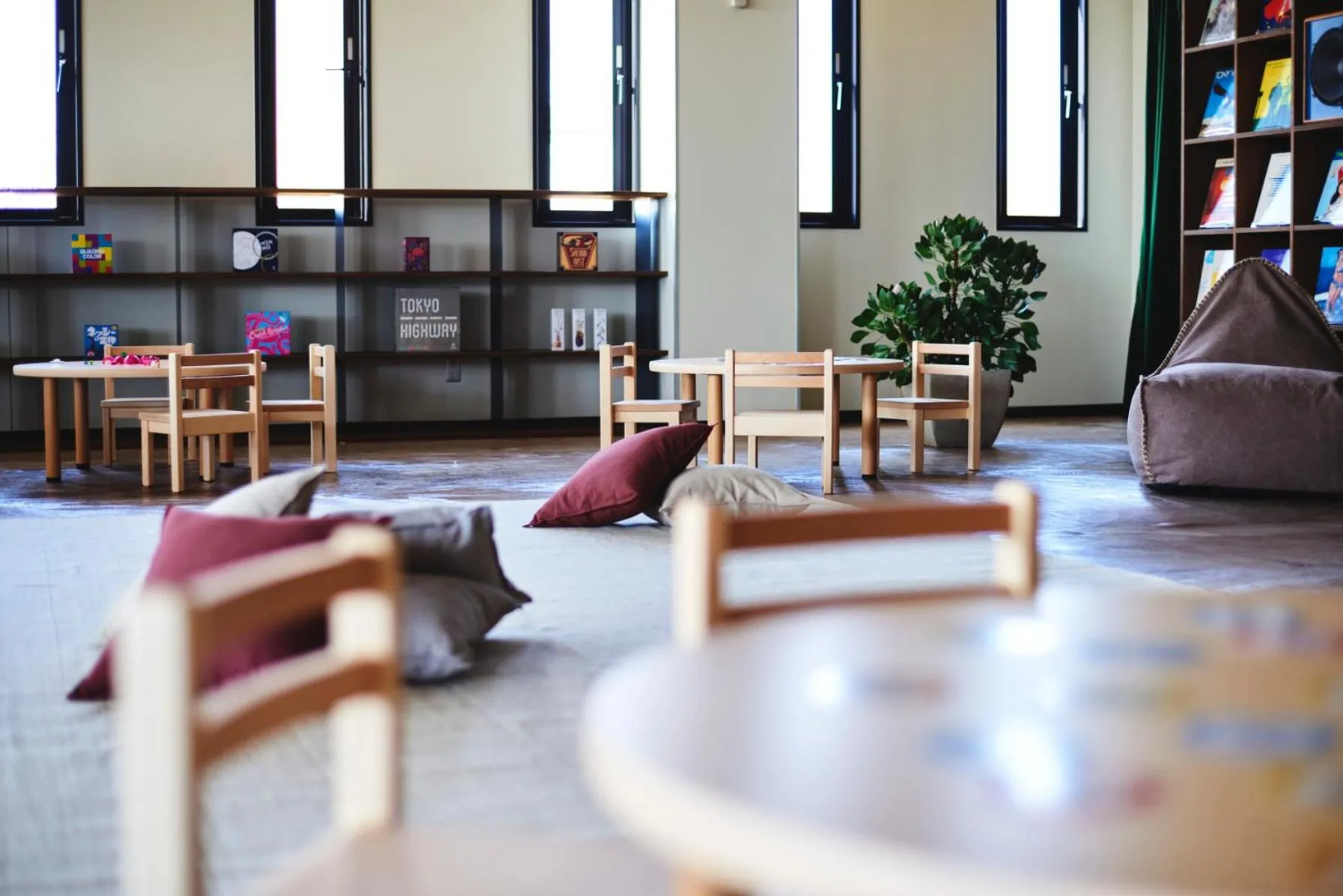 Library in INN THE PARK Fukuoka